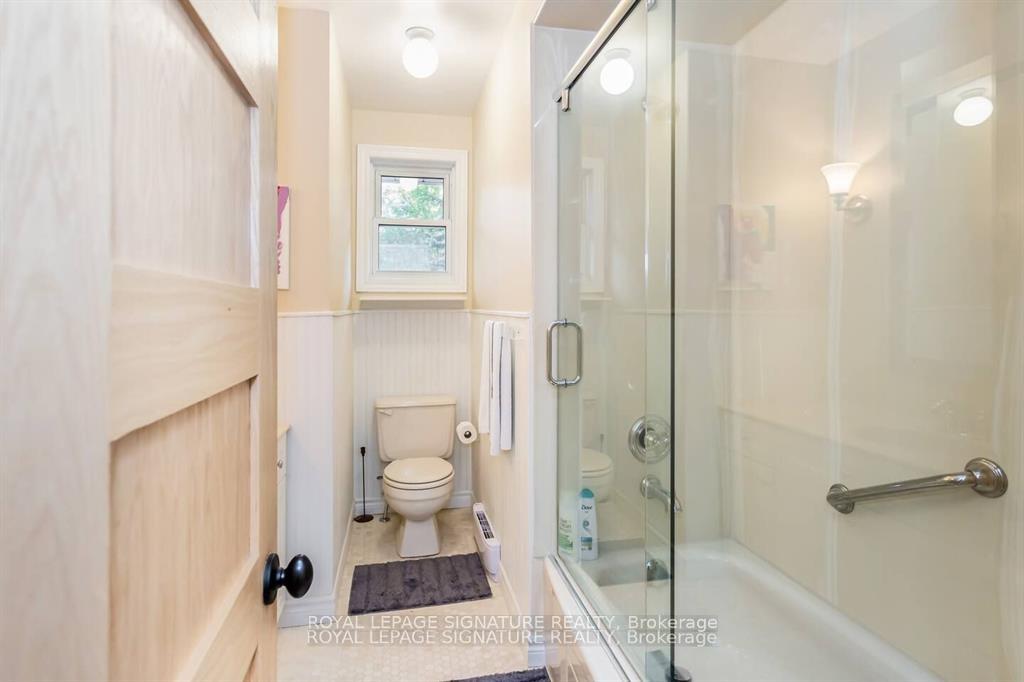 Photo 15 of 153 Ulster Drive, Oakville, Bronte — HOMEH