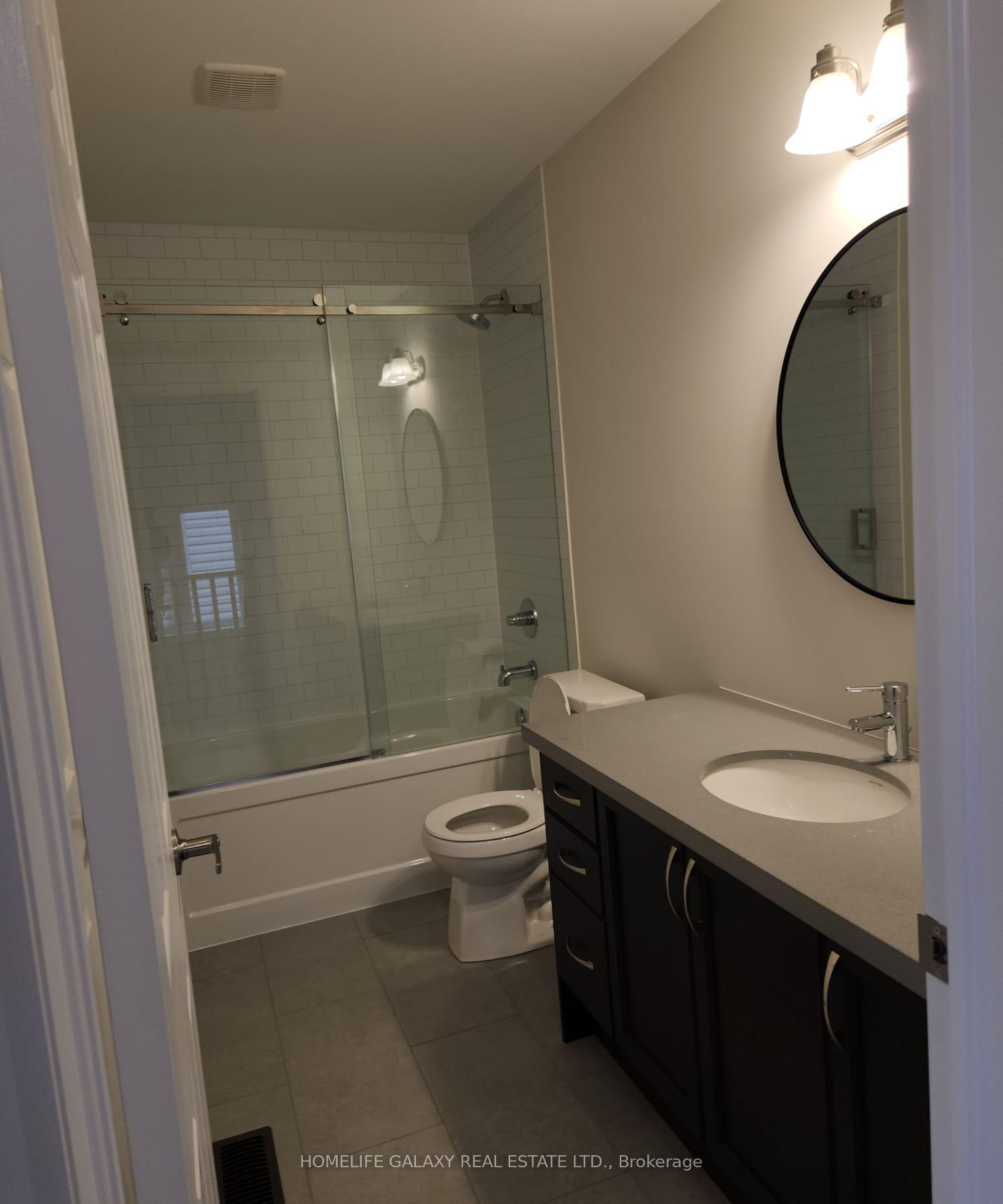 Photo 8 of 178 Flood Avenue, Clarington, Newcastle — HOMEH