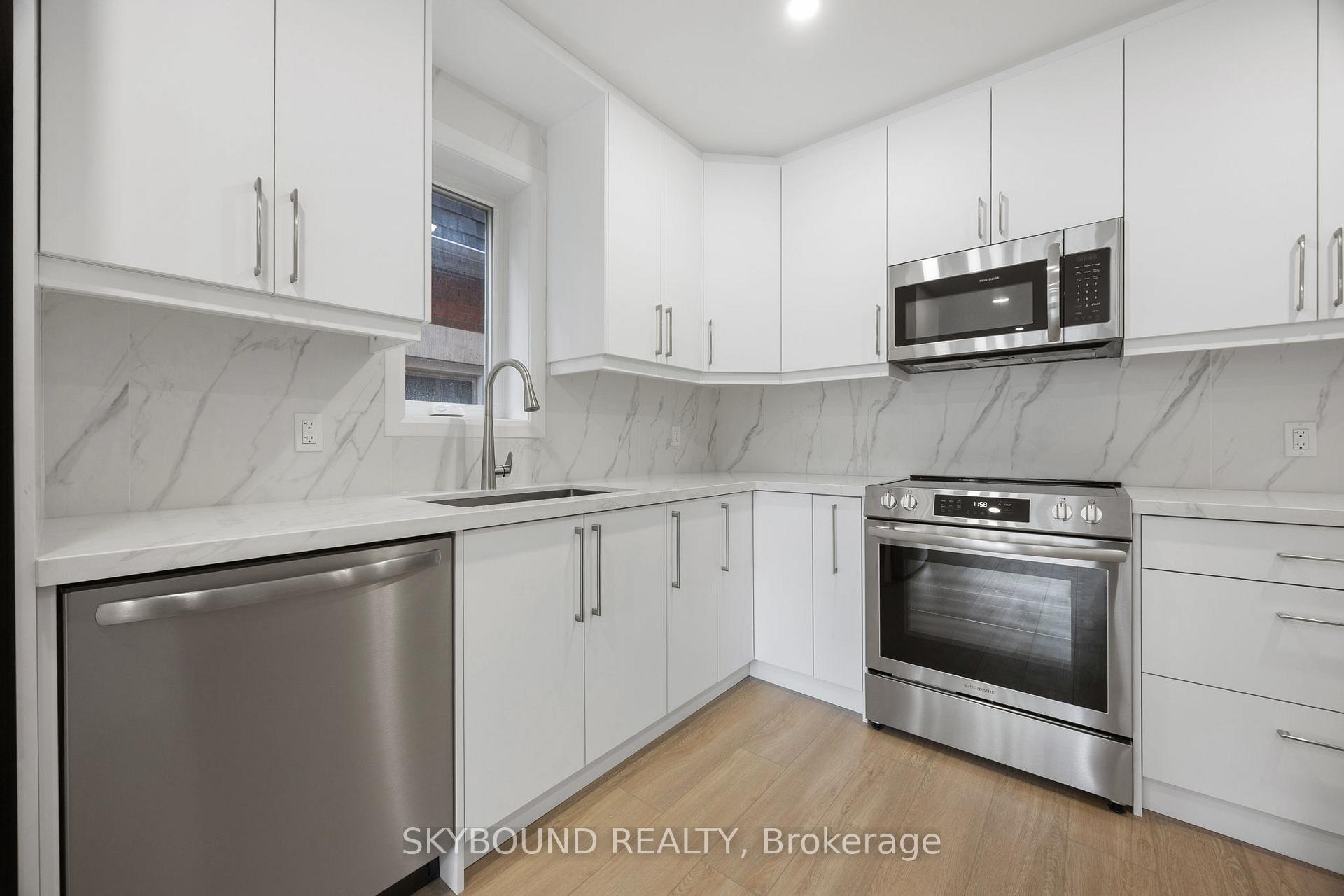 Photo 8 of Unit Unit 1, 1731 Dufferin Street, Toronto, Oakwood Village — HOMEH
