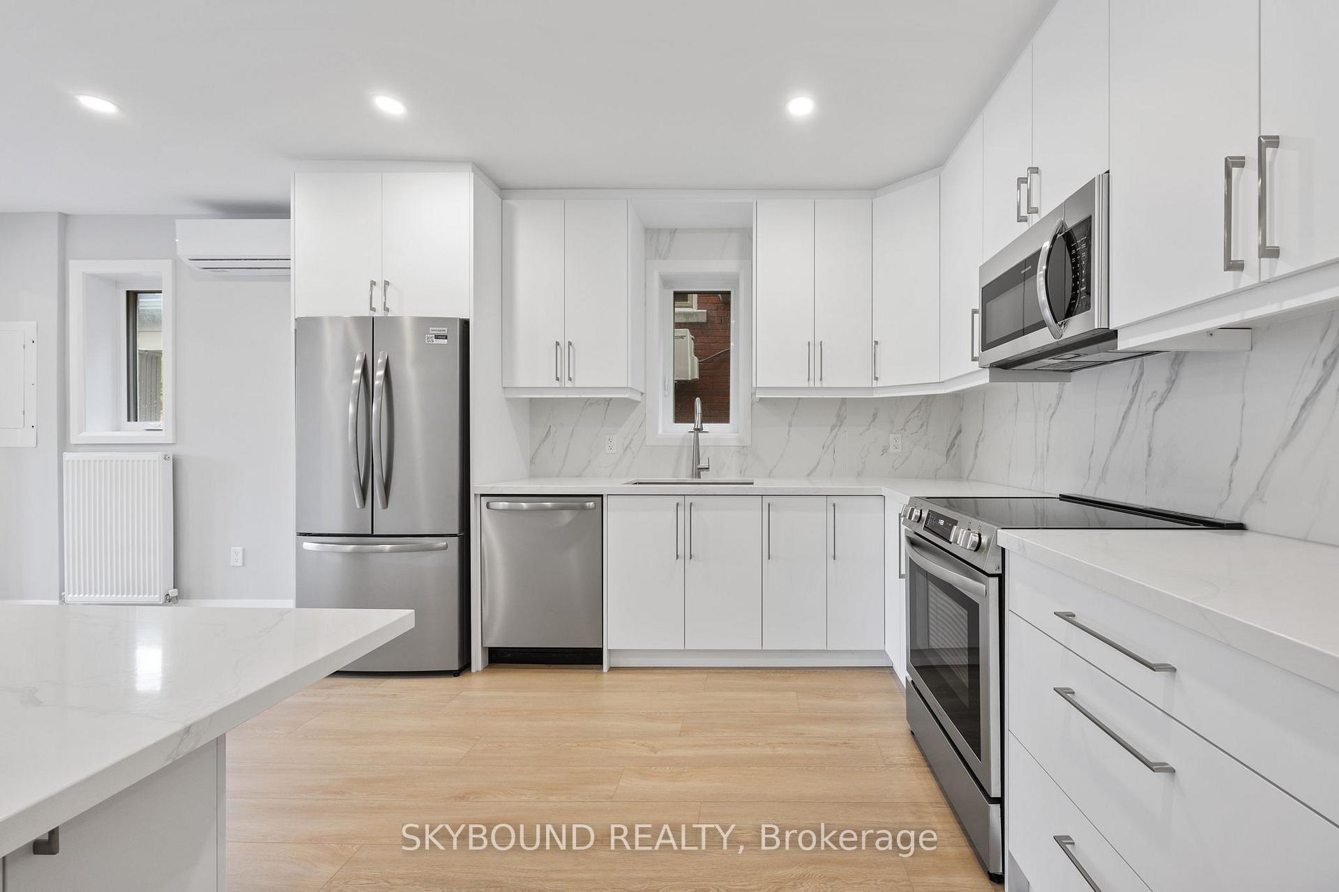 Photo 10 of Unit Unit 1, 1731 Dufferin Street, Toronto, Oakwood Village — HOMEH
