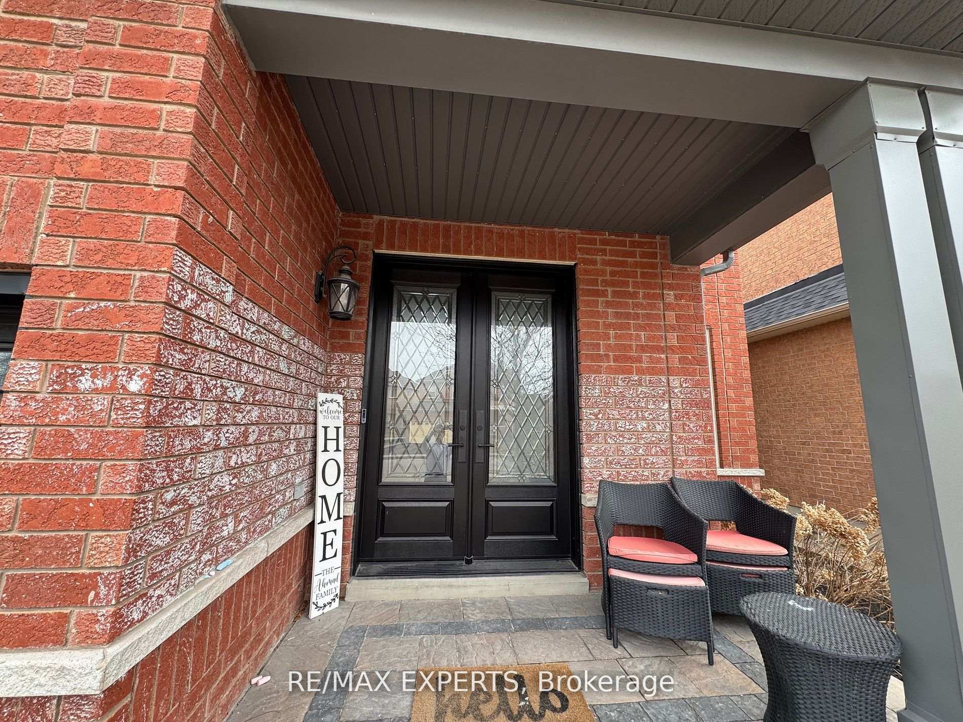 Photo 13 of 17 Belleville Drive, Brampton, Vales of Castlemore North — HOMEH