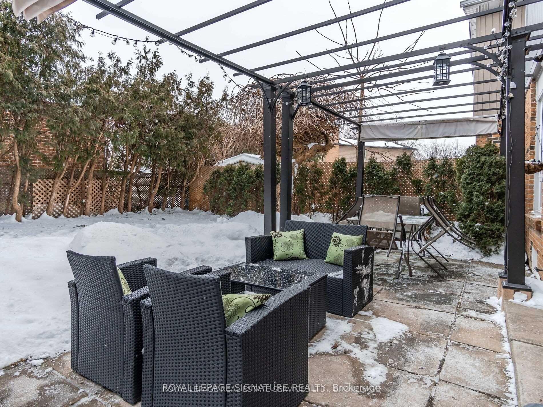 Photo 6 of Unit Lower, 31 Norbert Road, Brampton, Brampton South — HOMEH