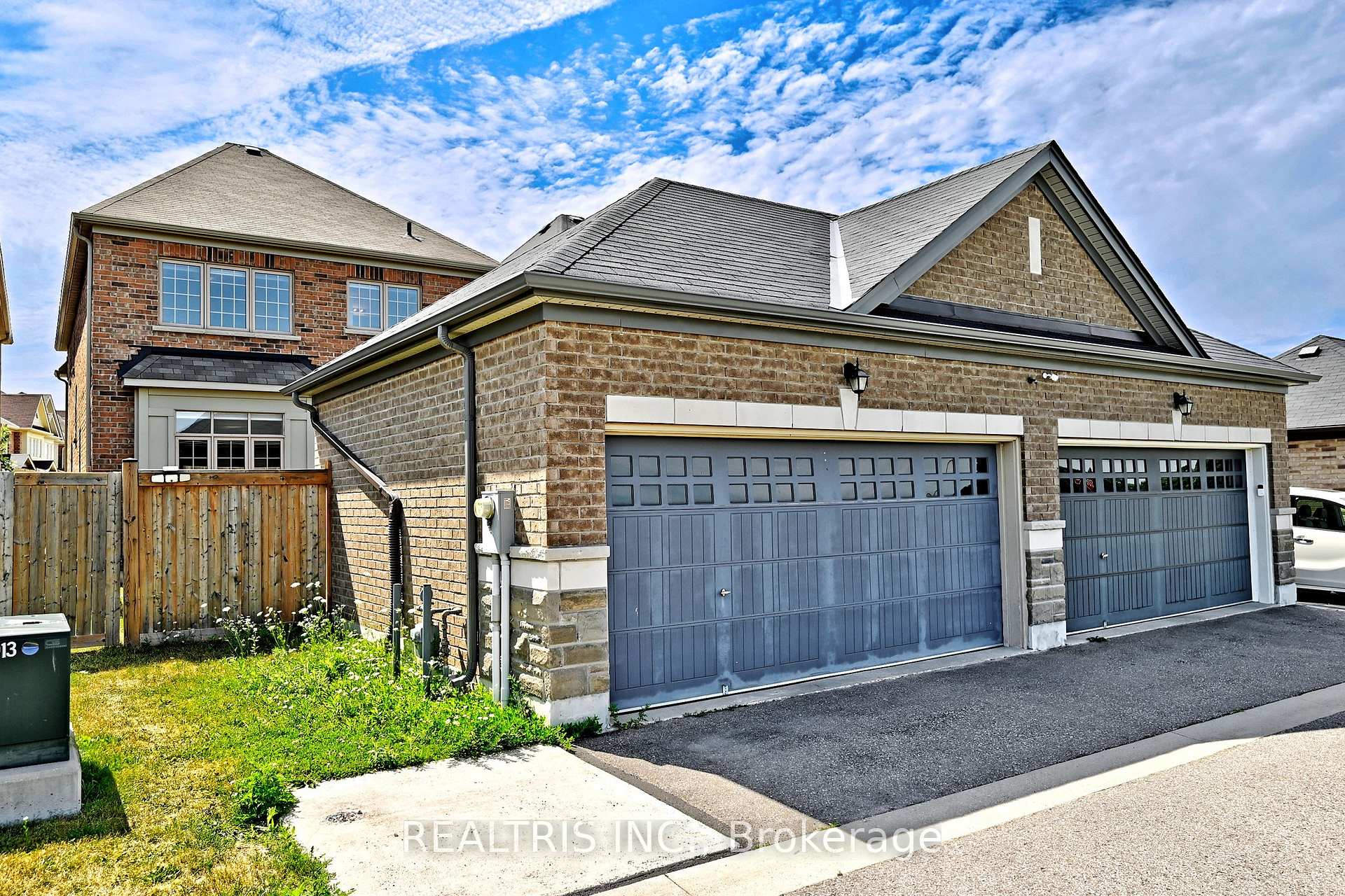 Photo 28 of 35 Gordon Landon Drive, Markham, Cornell — HOMEH