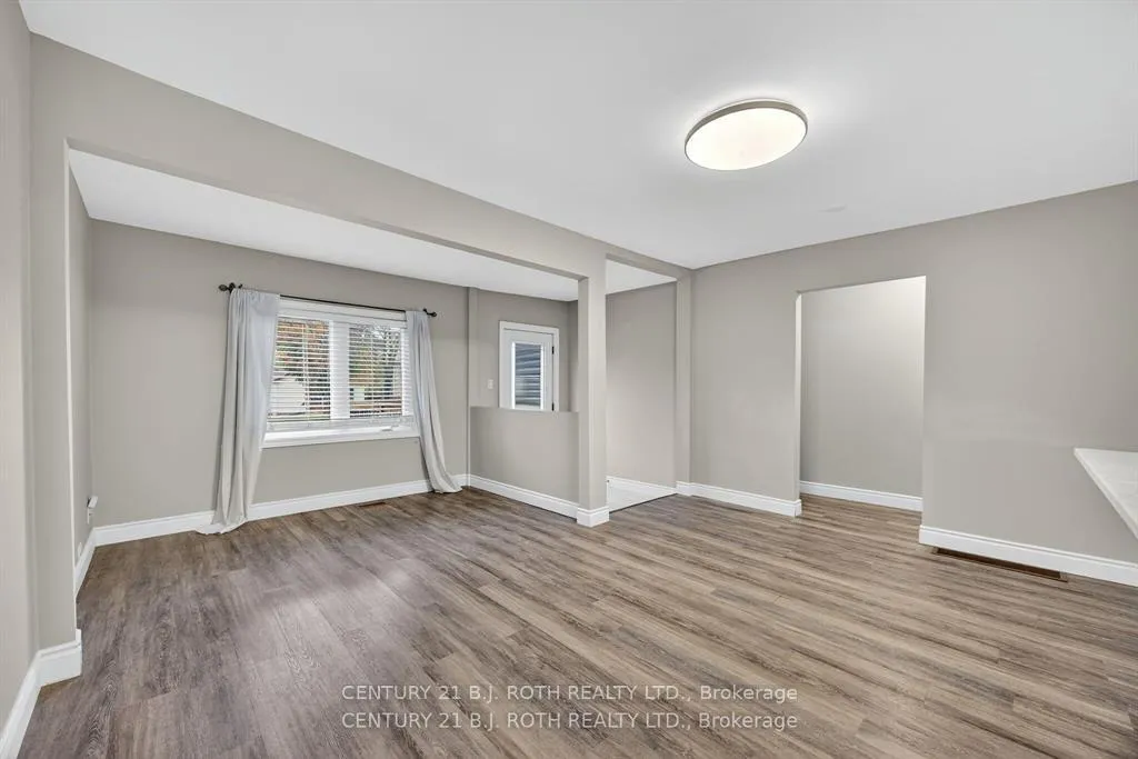 Photo 10 of 155 Penetang Street, Barrie, Codrington — HOMEH