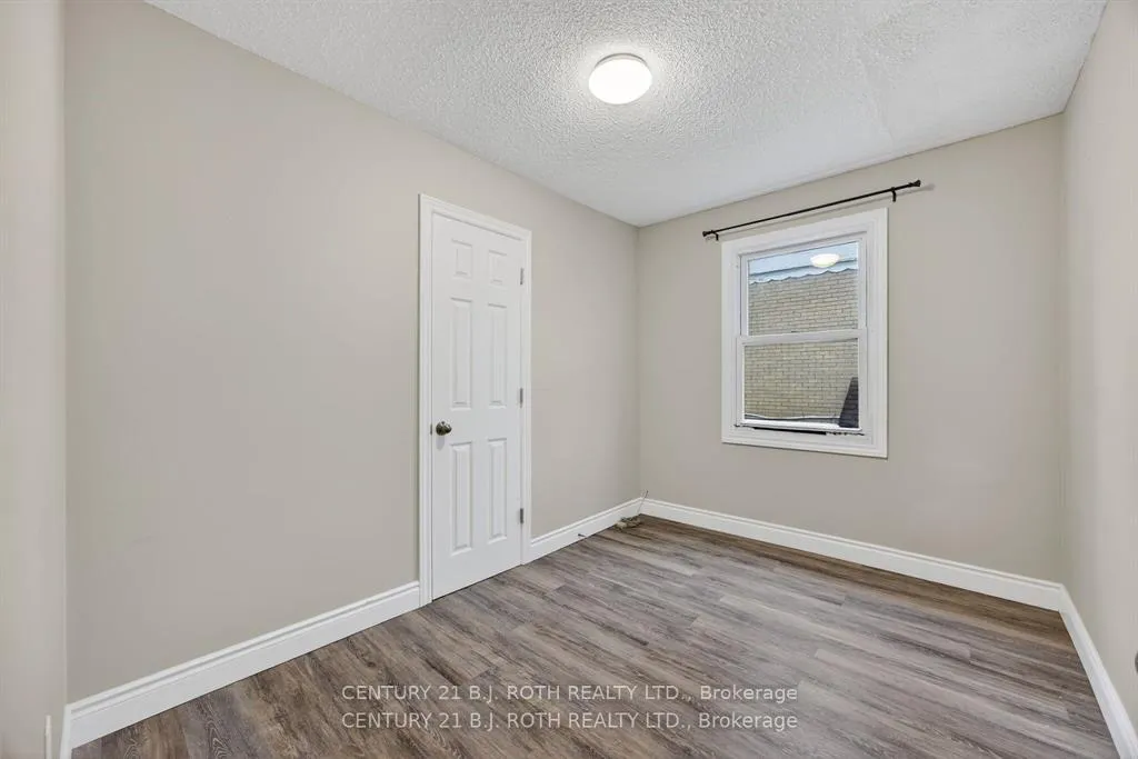 Photo 14 of 155 Penetang Street, Barrie, Codrington — HOMEH