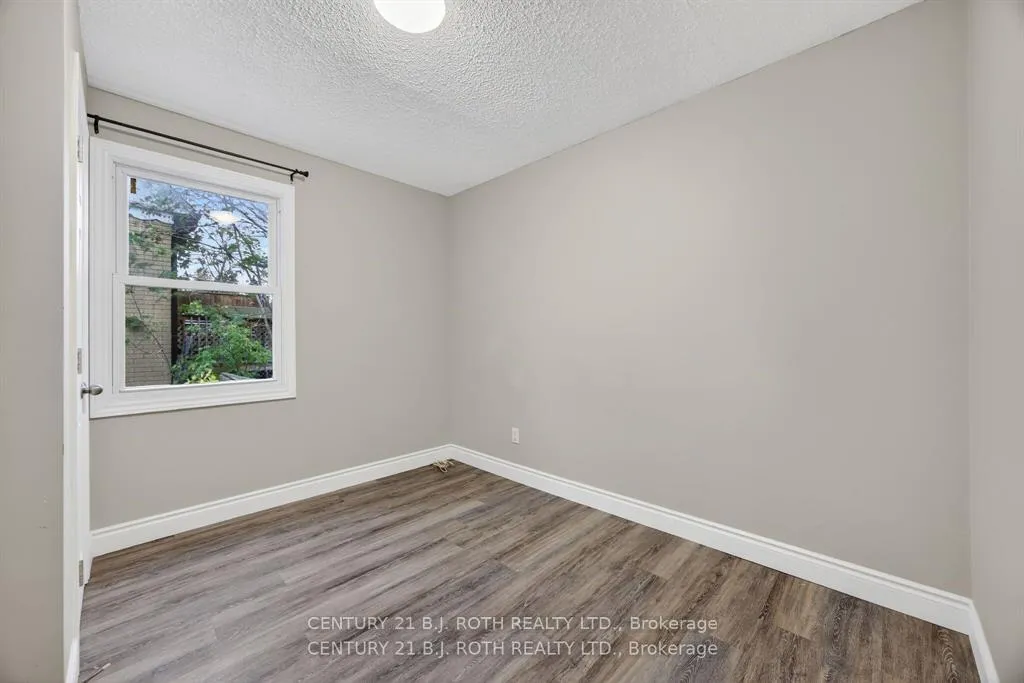 Photo 16 of 155 Penetang Street, Barrie, Codrington — HOMEH