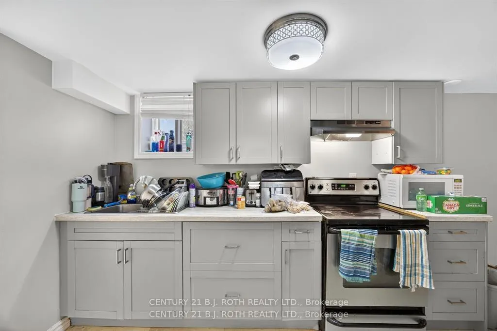 Photo 23 of 155 Penetang Street, Barrie, Codrington — HOMEH