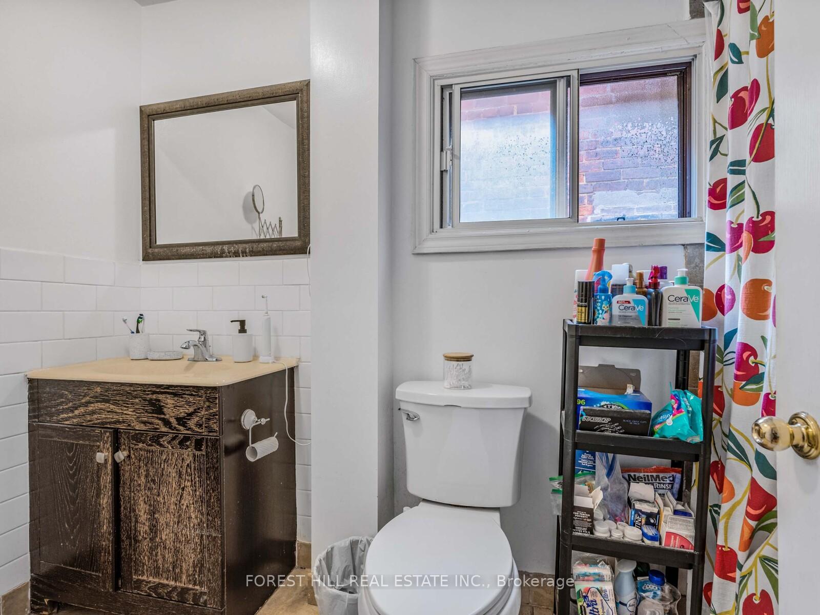 Photo 18 of Unit 3, 654 Euclid Avenue, Toronto, Palmerston-Little Italy — HOMEH