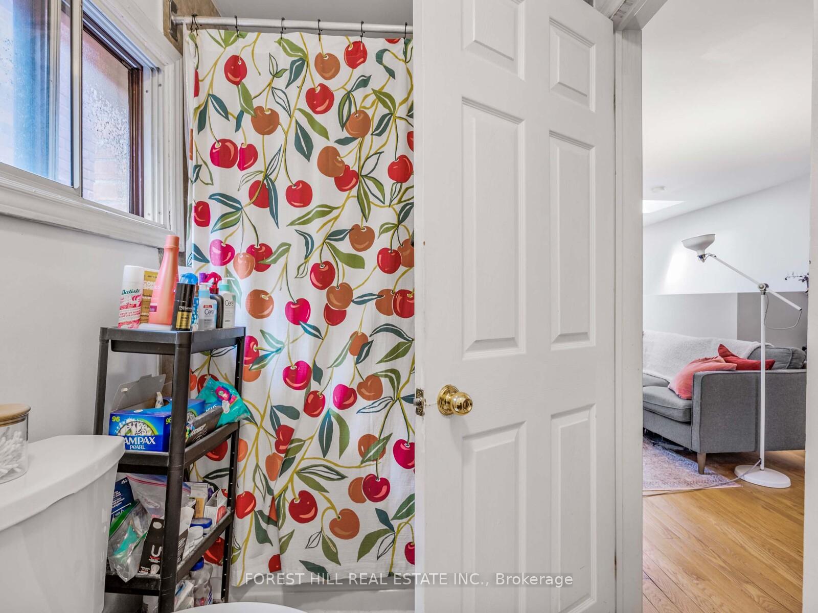 Photo 19 of Unit 3, 654 Euclid Avenue, Toronto, Palmerston-Little Italy — HOMEH