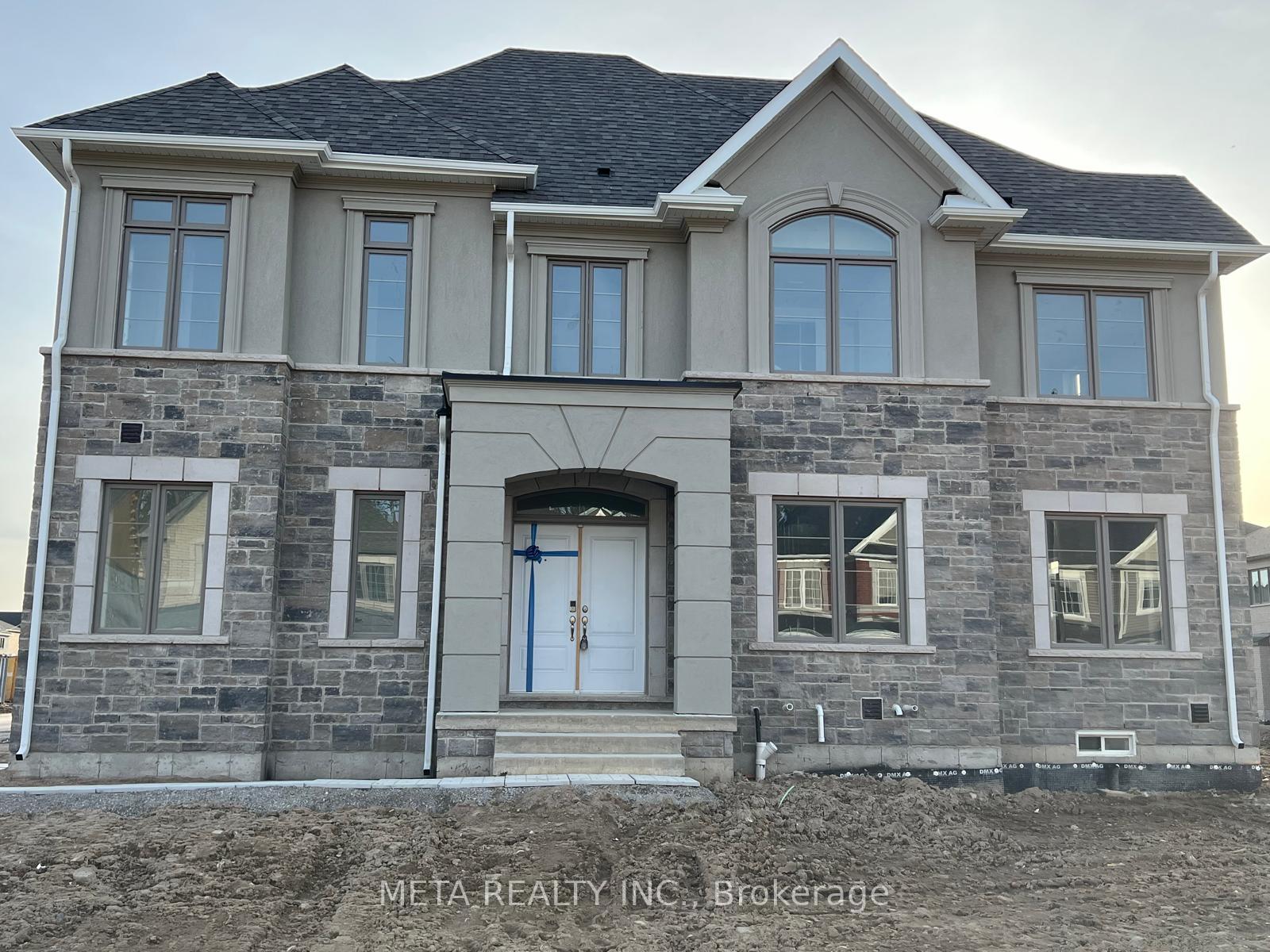 Photo 1 of 598 Newlove Street, Innisfil, Rural Innisfil — HOMEH