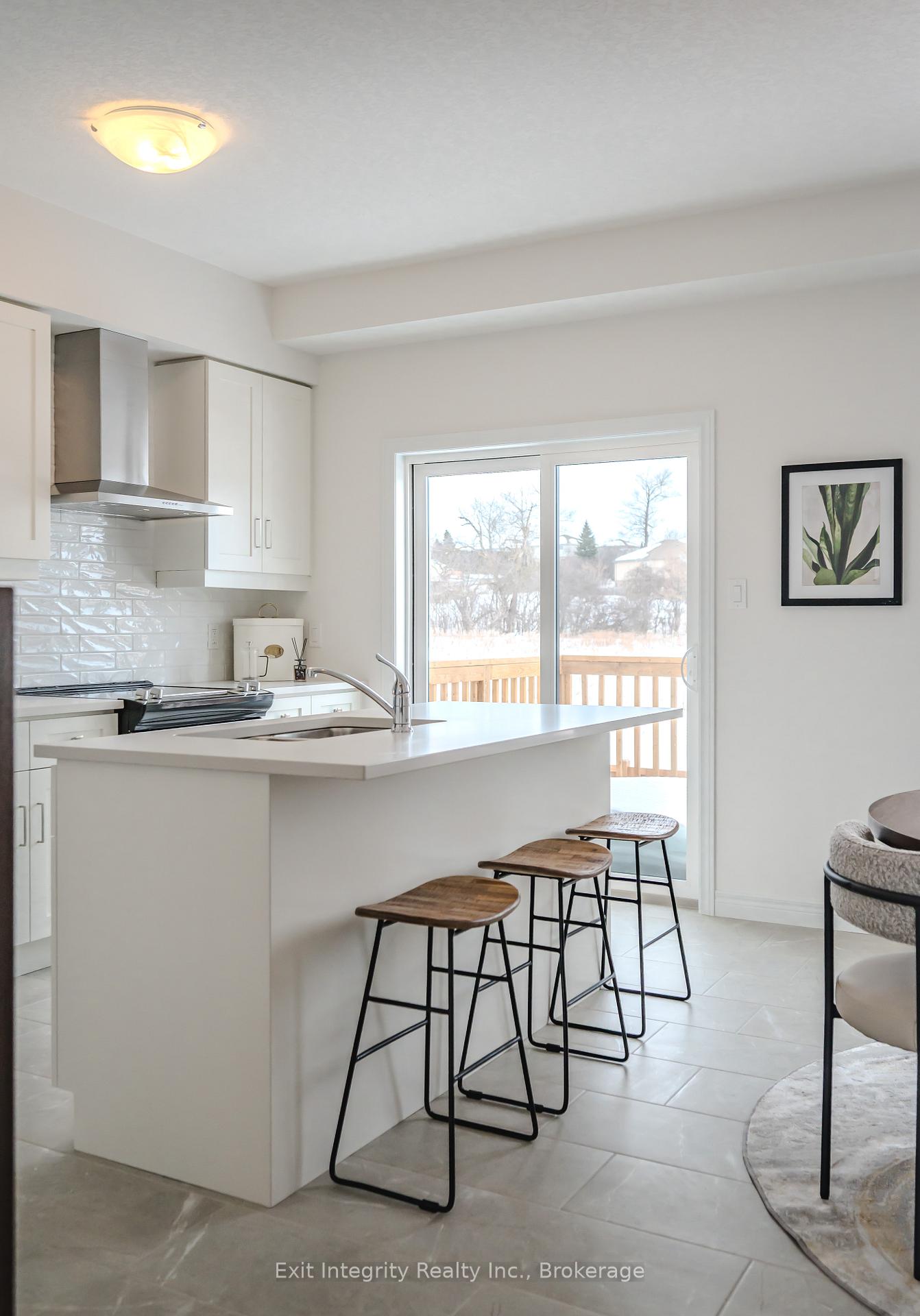 Photo 34 of 21 Sora Lane, Guelph, Grange Road — HOMEH