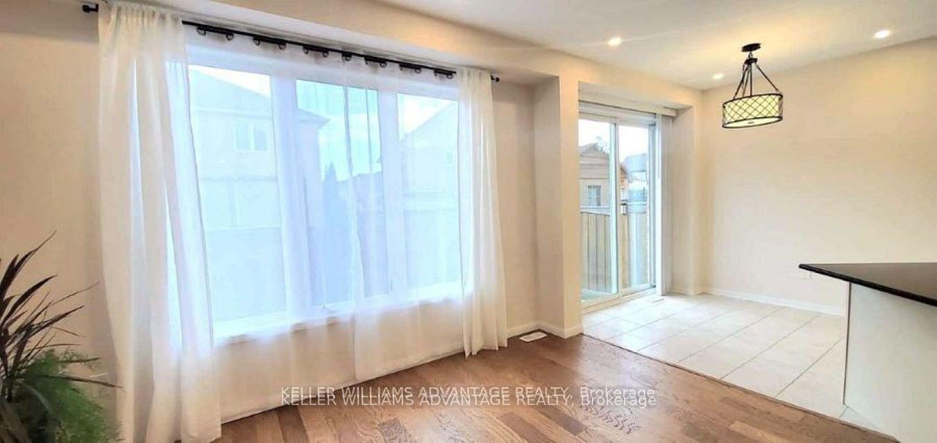 Photo 4 of 1751 Liatris Drive, Pickering, Duffin Heights — HOMEH