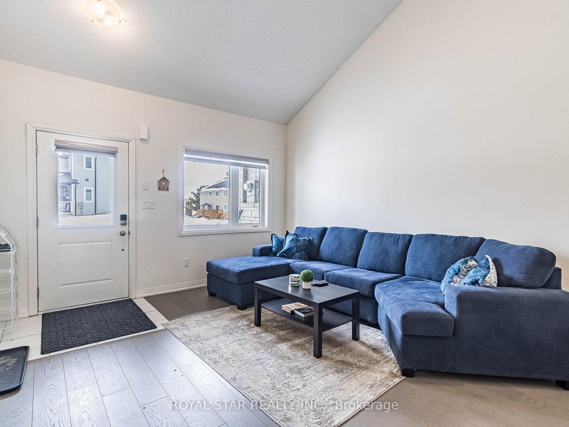 Photo 5 of 22 Lahey Crescent, Penetanguishene — HOMEH