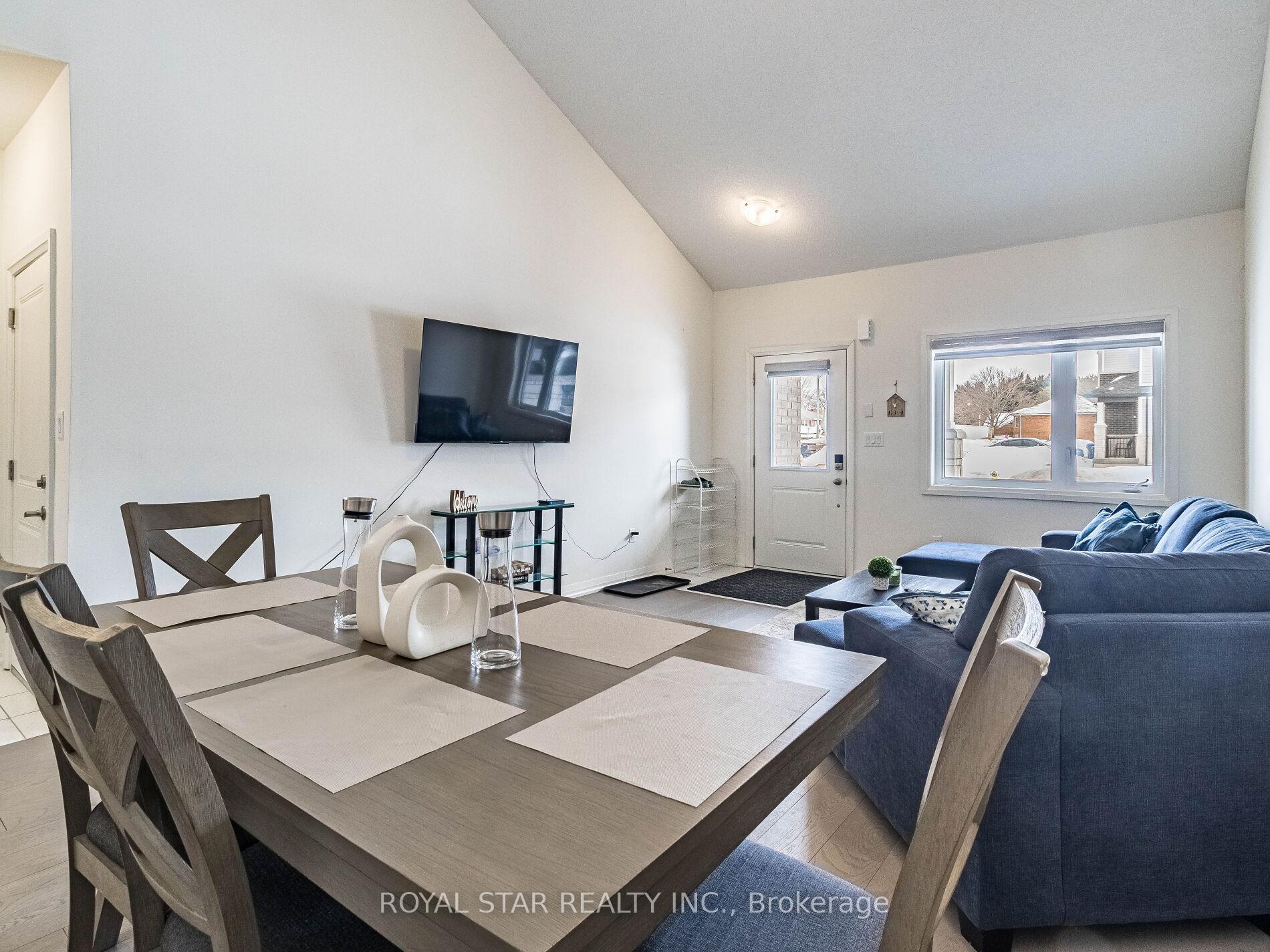 Photo 9 of 22 Lahey Crescent, Penetanguishene — HOMEH