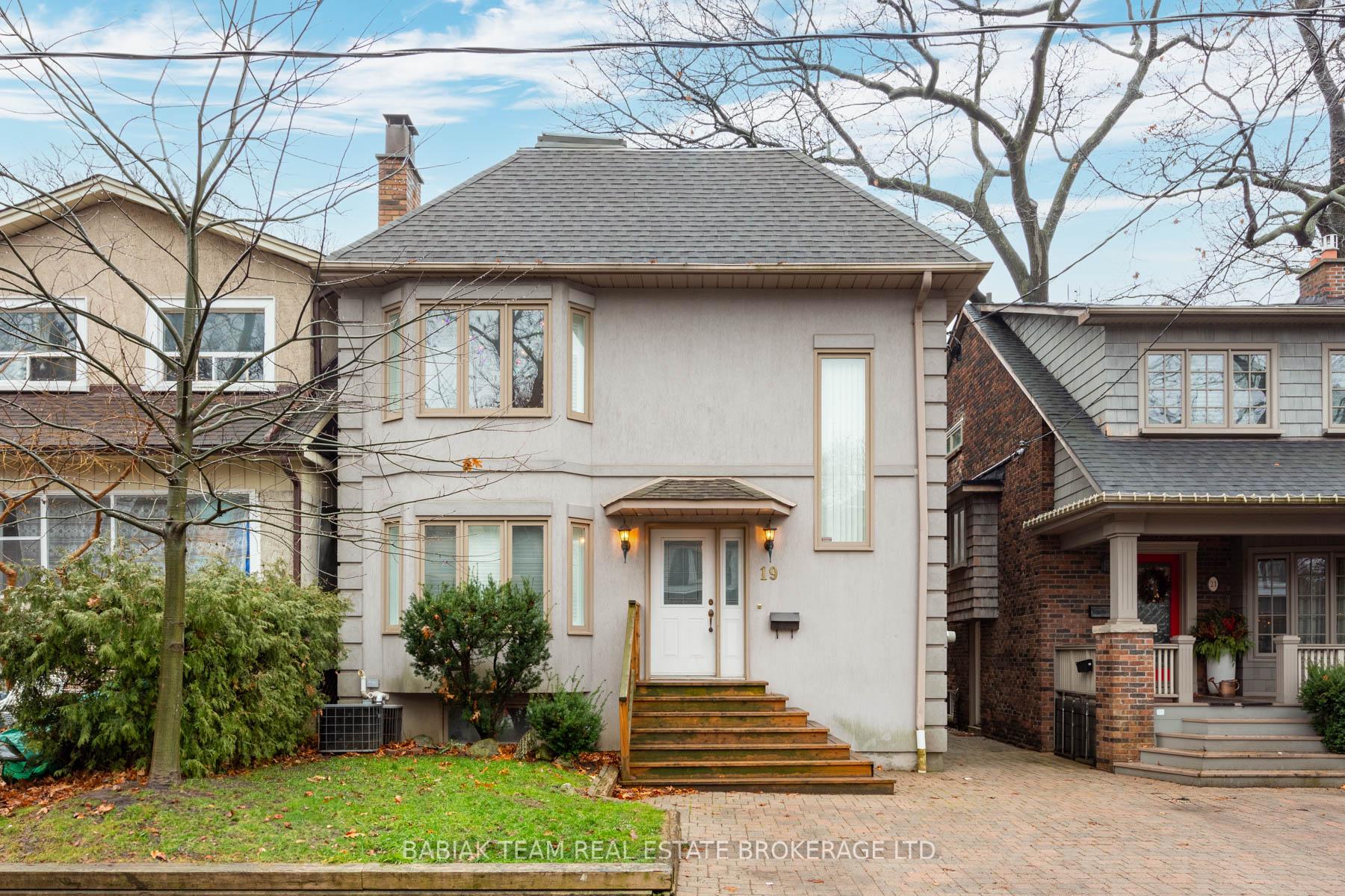Front of Unit Main, 19 Grassmere Road
