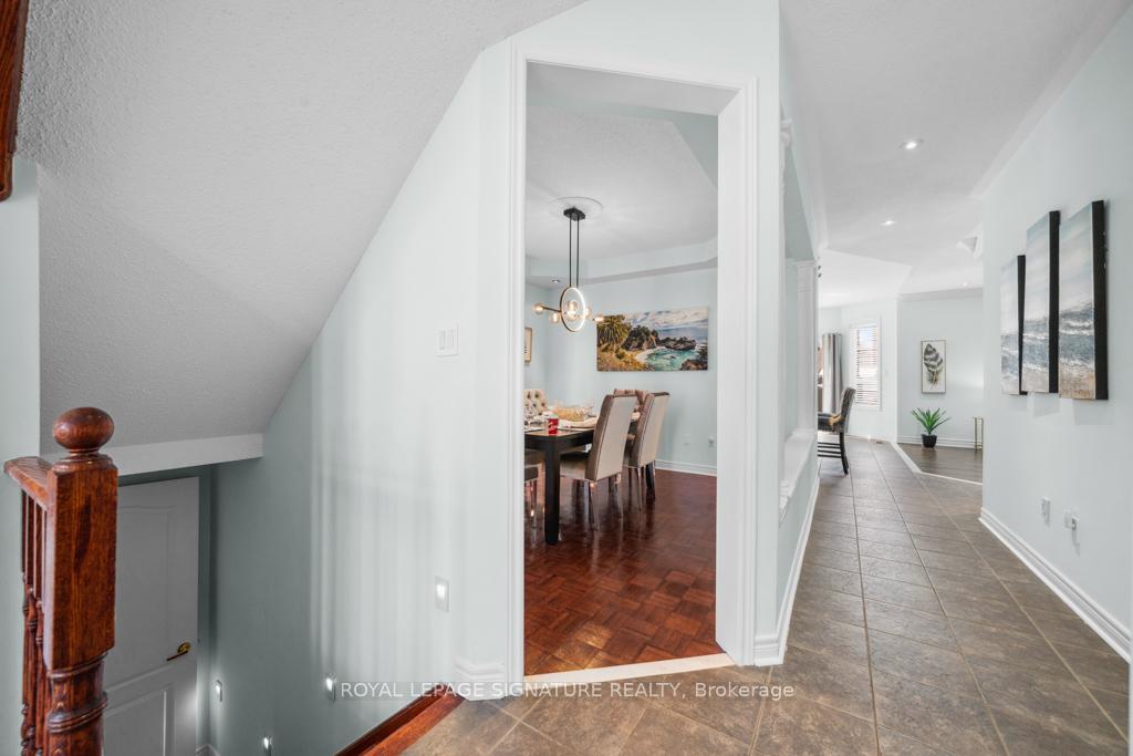 Photo 9 of 18 Vellore Woods Boulevard, Vaughan, Vellore Village — HOMEH