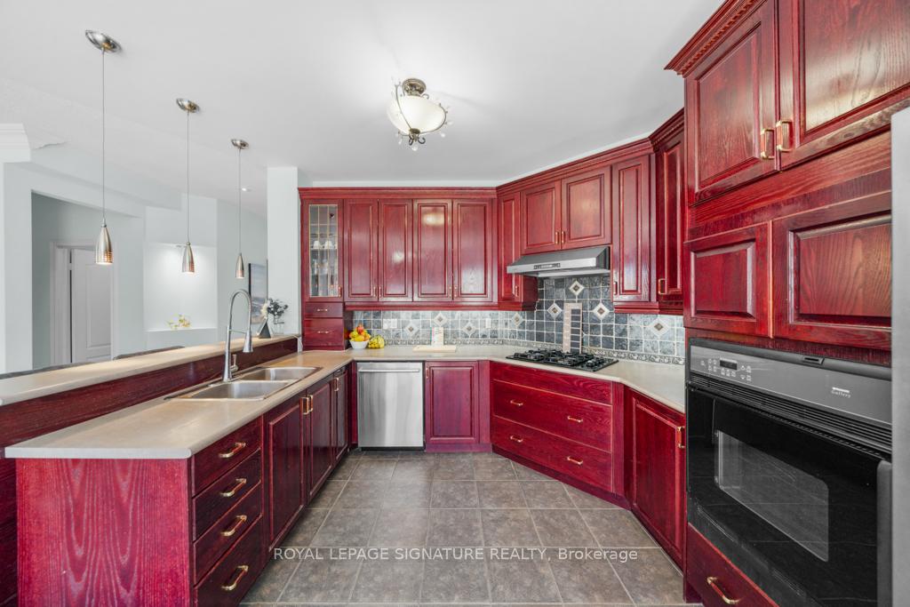 Photo 29 of 18 Vellore Woods Boulevard, Vaughan, Vellore Village — HOMEH