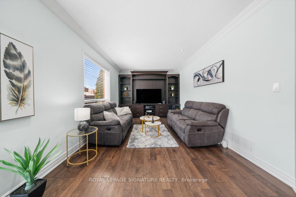 Photo 21 of 18 Vellore Woods Boulevard, Vaughan, Vellore Village — HOMEH