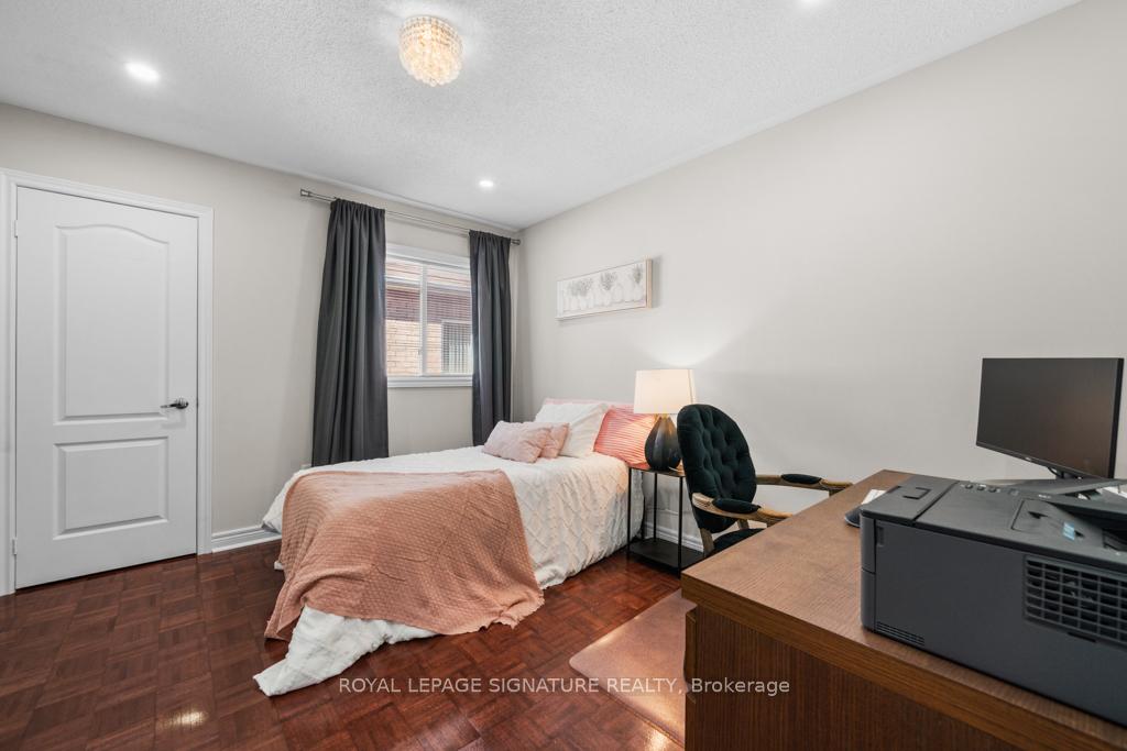 Photo 36 of 18 Vellore Woods Boulevard, Vaughan, Vellore Village — HOMEH