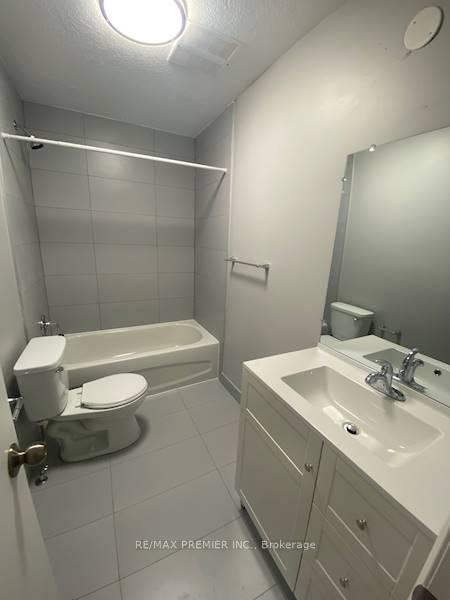 Photo 3 of Unit A, 1126 King Street, Cambridge, Preston Centre — HOMEH