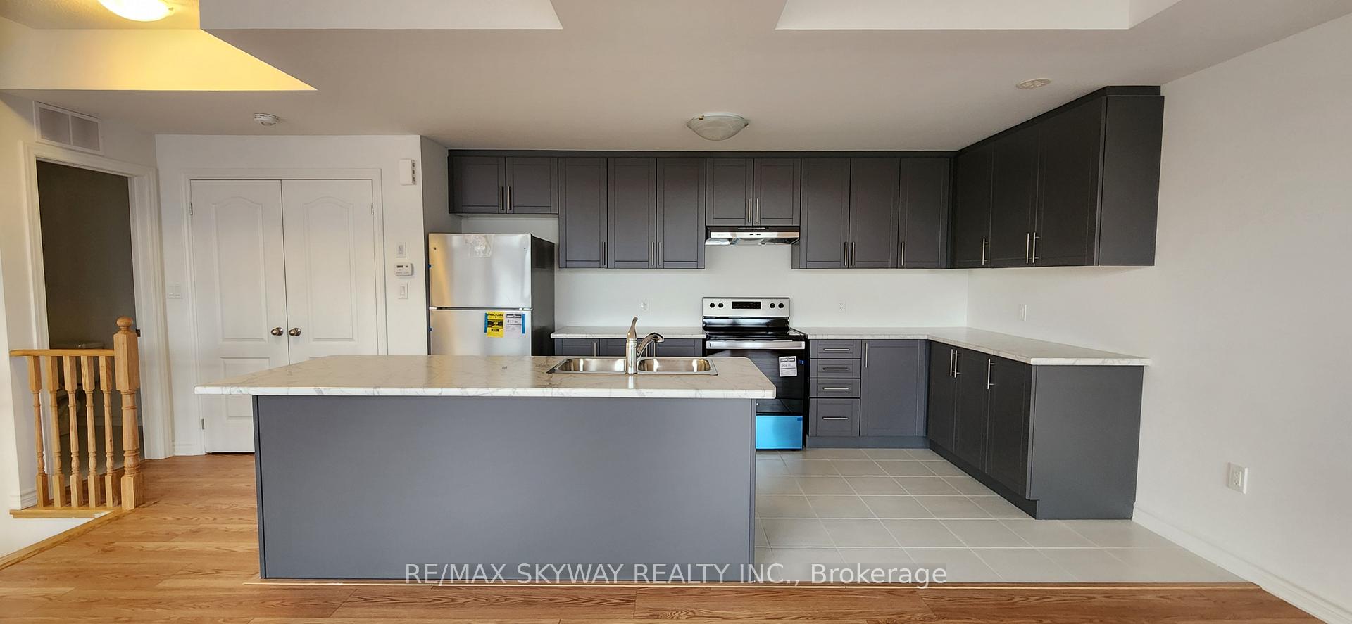 Photo 4 of 42 Springdale Avenue, Caledon, Rural Caledon — HOMEH