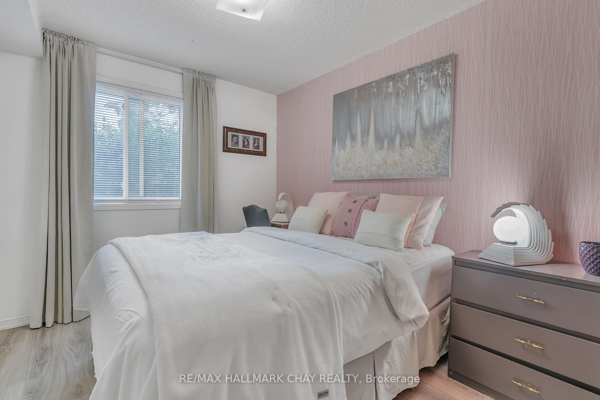Photo 19 of Unit 106, 1 Quail Crescent, Barrie, Ardagh — HOMEH