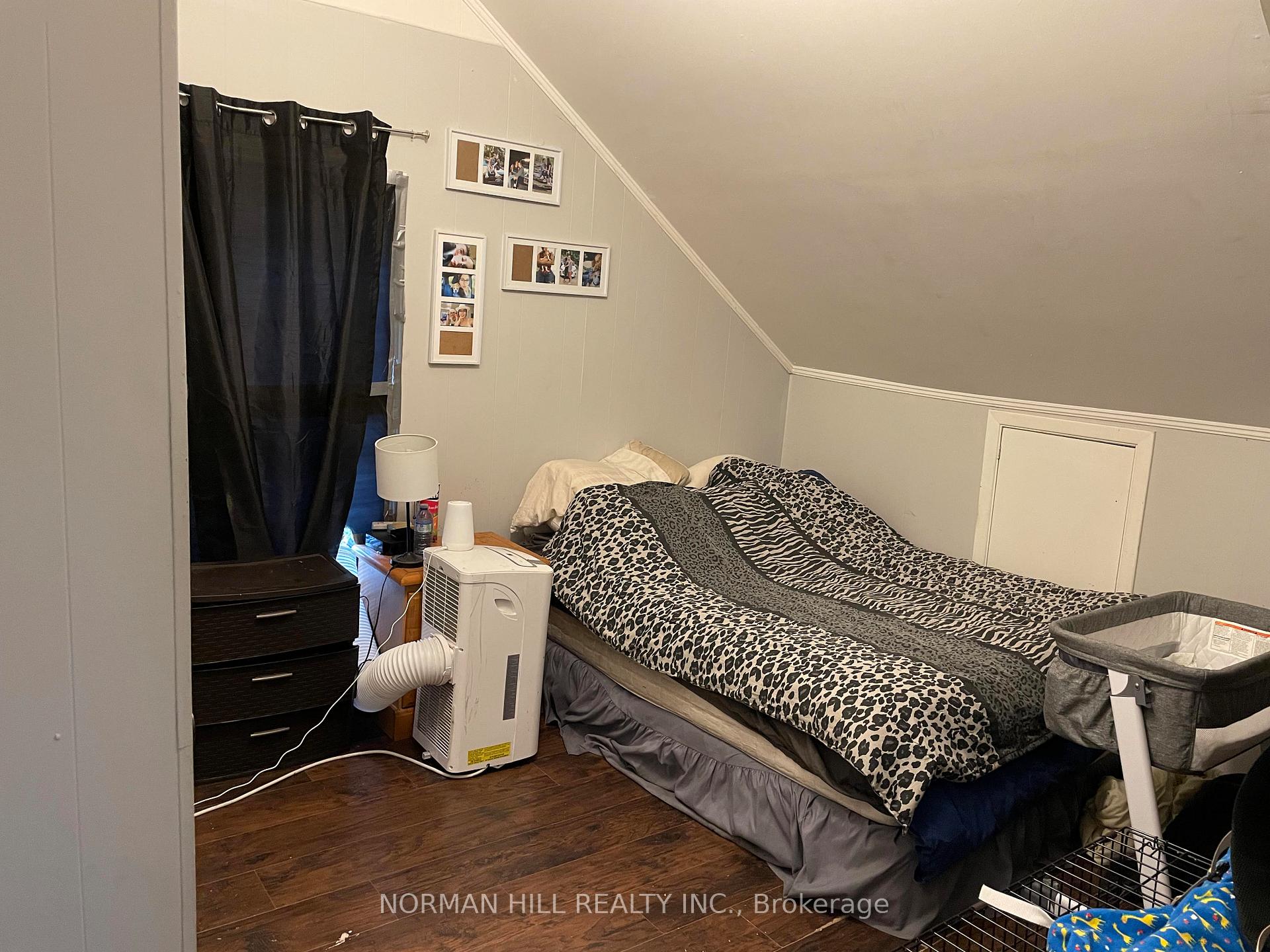 Photo 18 of Unit A, 16 Centre Street, New Tecumseth, Beeton — HOMEH
