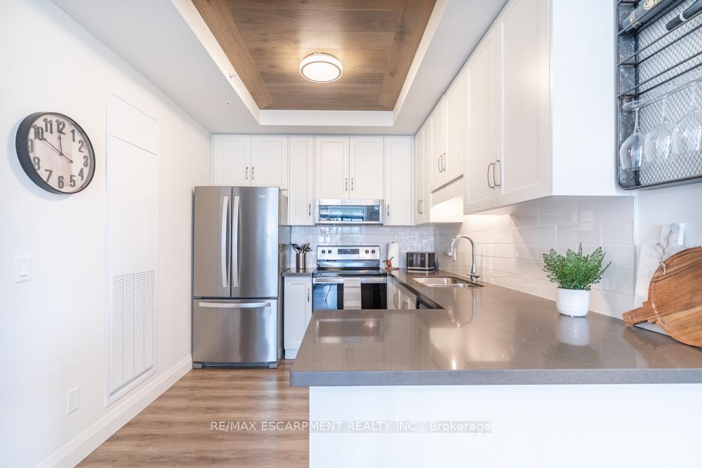 Photo 36 of Unit 305, 30 Hamilton Street, Hamilton, Waterdown — HOMEH