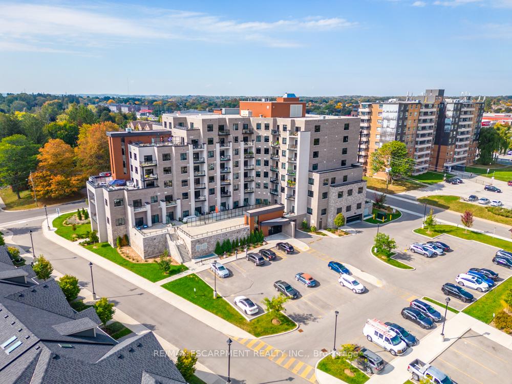 Photo 31 of Unit 305, 30 Hamilton Street, Hamilton, Waterdown — HOMEH