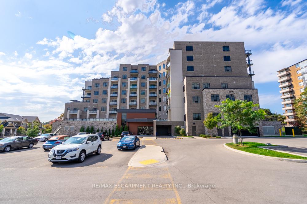 Photo 25 of Unit 305, 30 Hamilton Street, Hamilton, Waterdown — HOMEH