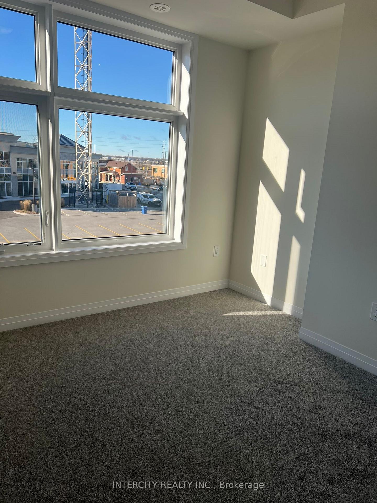 Photo 10 of Unit 47, 25 Fieldridge Crescent, Brampton, Sandringham-Wellington North — HOMEH