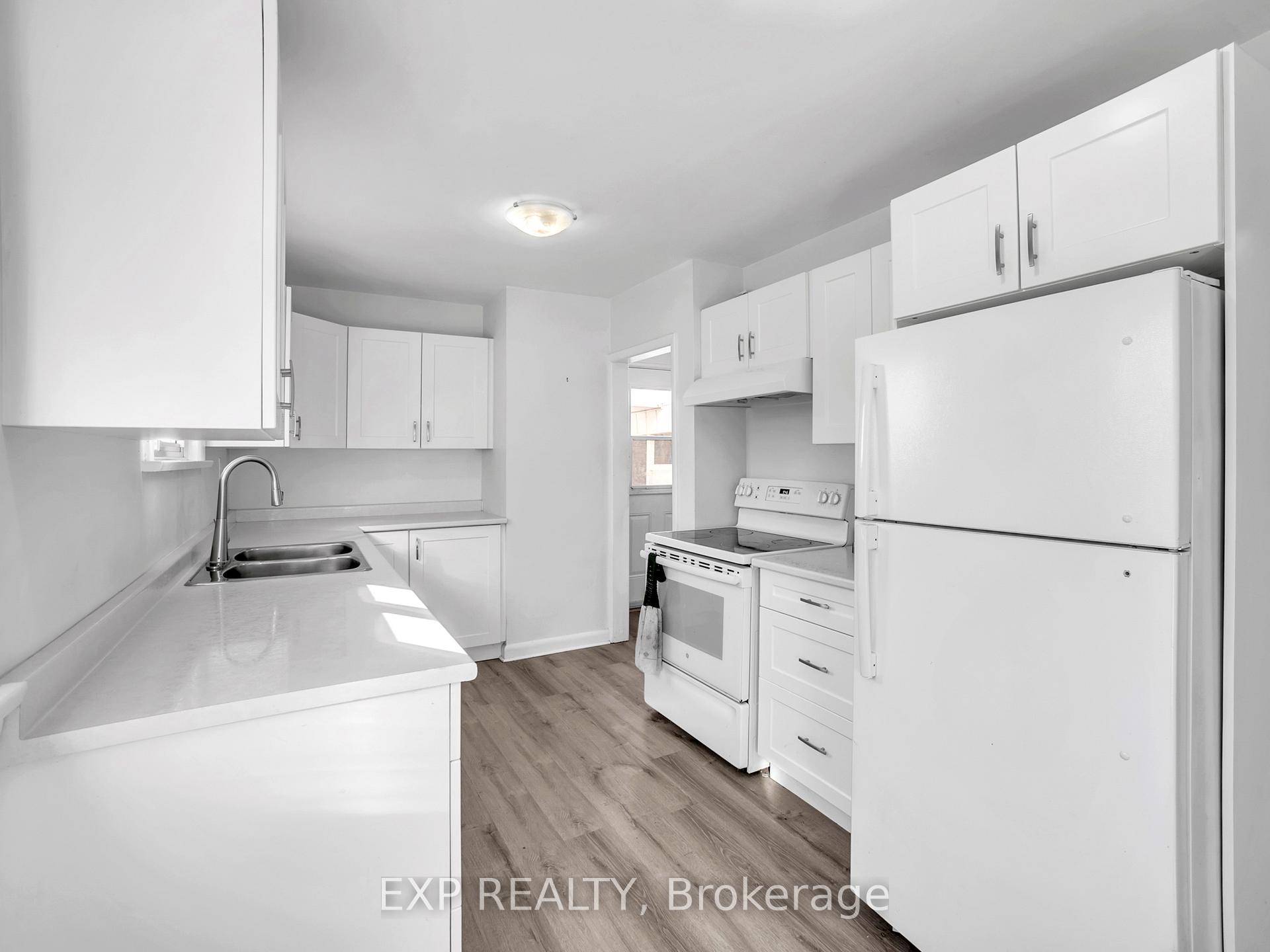 Photo 7 of 138 Wright Avenue, Belleville, Belleville Ward — HOMEH