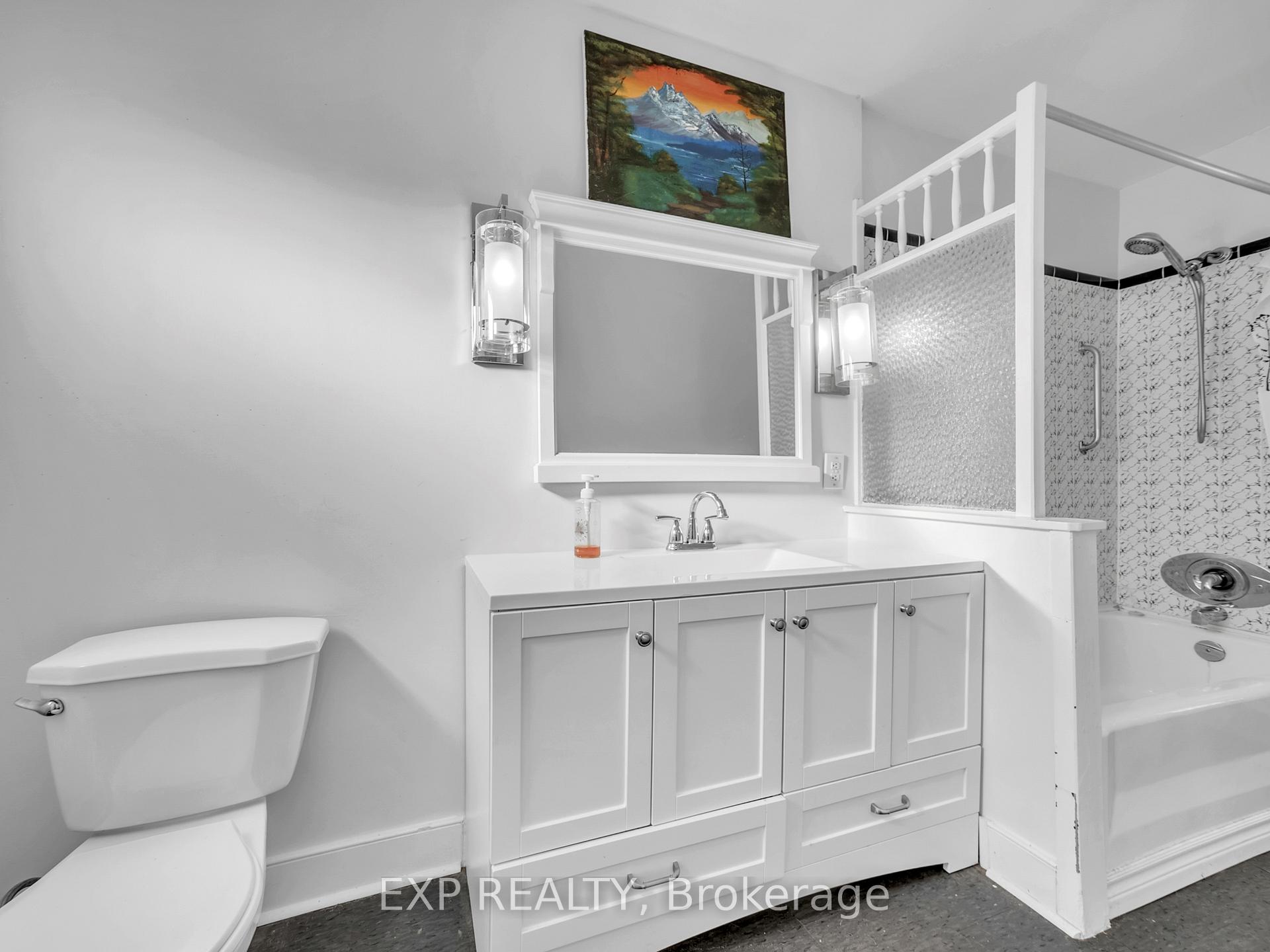Photo 9 of 138 Wright Avenue, Belleville, Belleville Ward — HOMEH