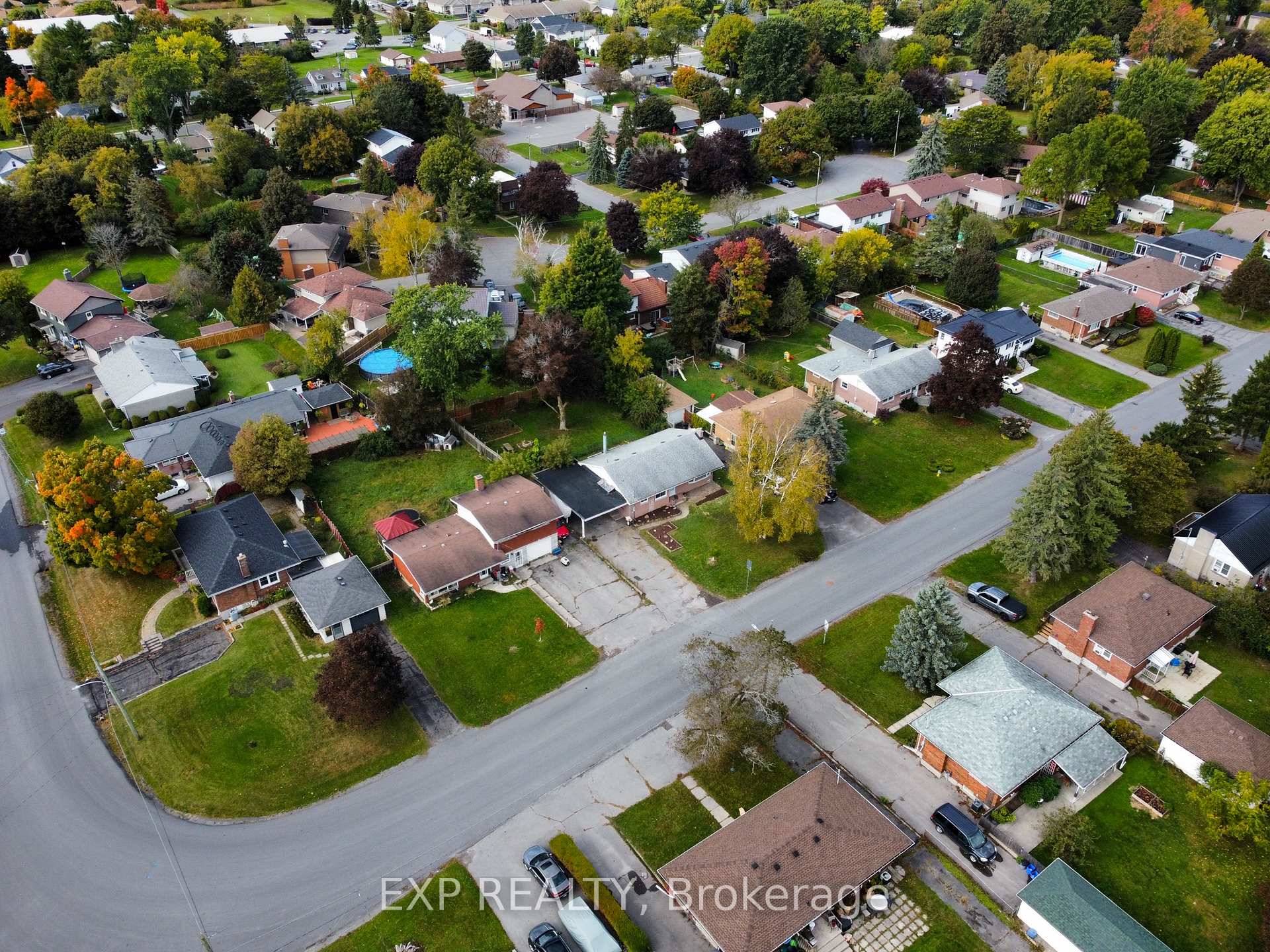 Photo 32 of 138 Wright Avenue, Belleville, Belleville Ward — HOMEH