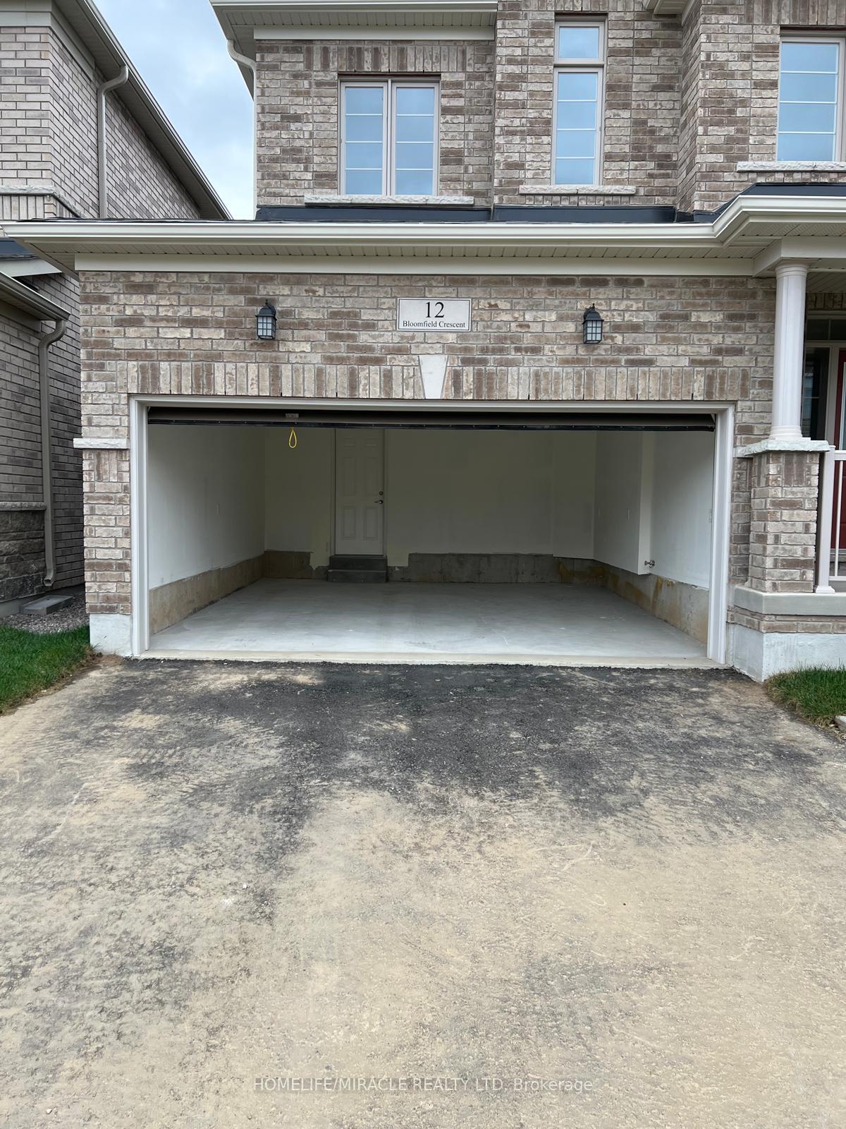 Photo 17 of 12 Bloomfield Crescent, Cambridge — HOMEH