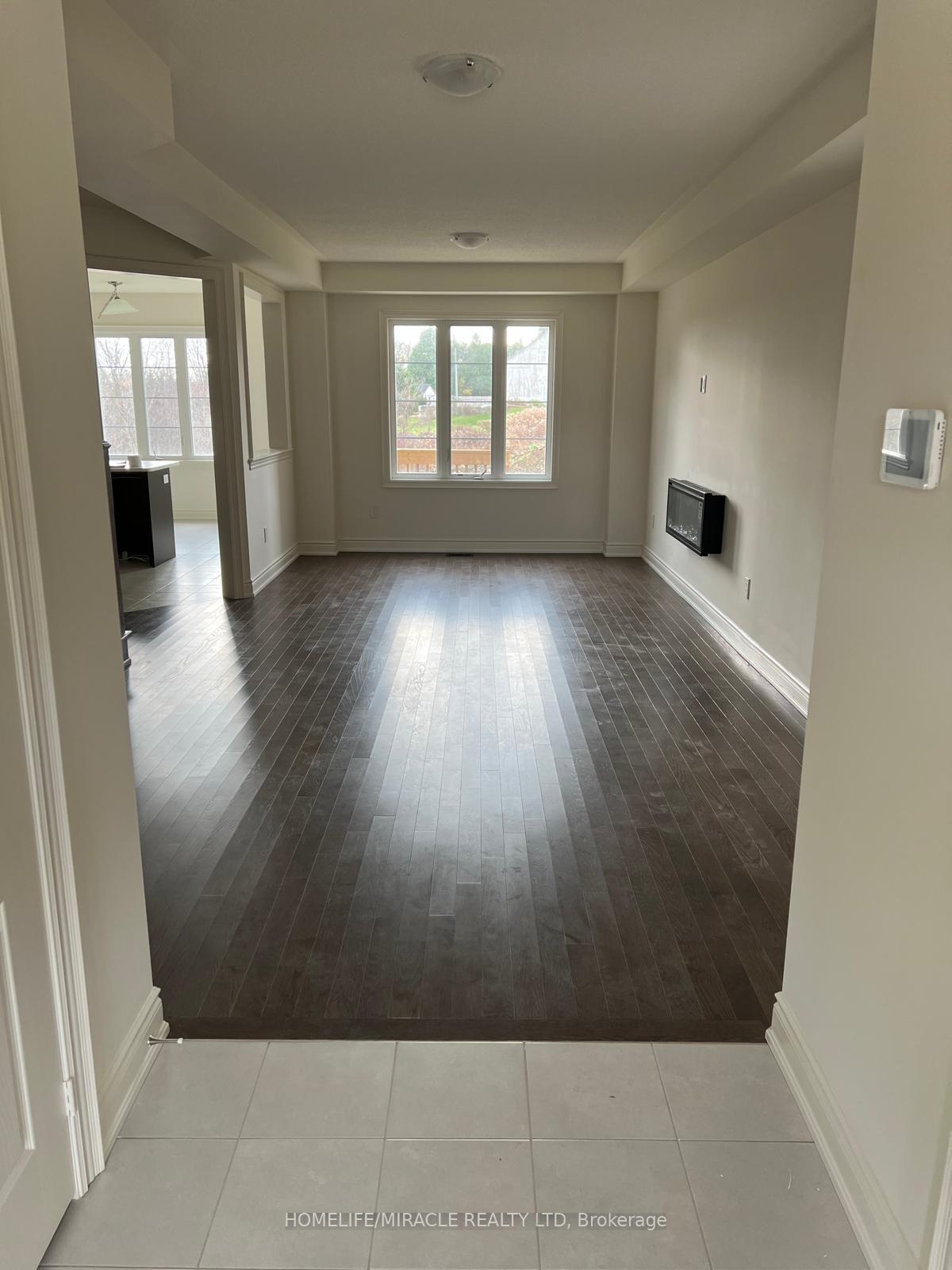 Photo 5 of 12 Bloomfield Crescent, Cambridge — HOMEH