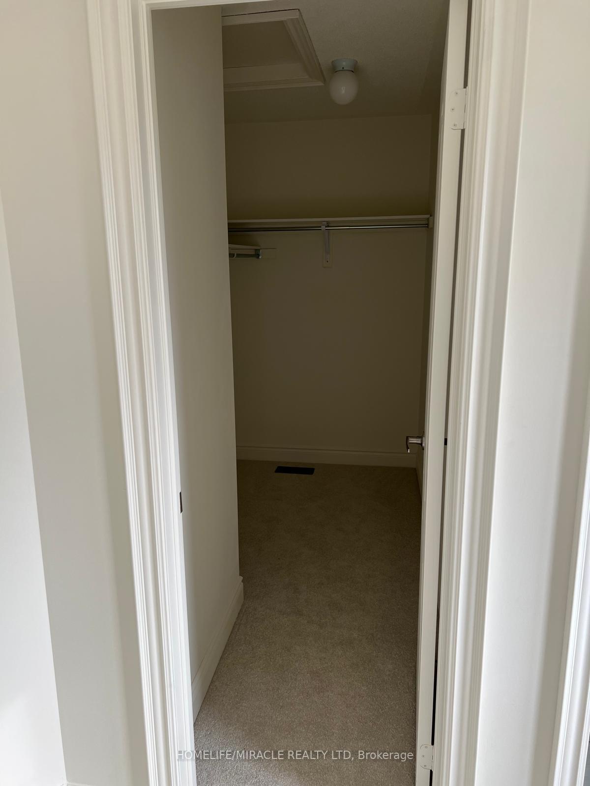 Photo 26 of 12 Bloomfield Crescent, Cambridge — HOMEH