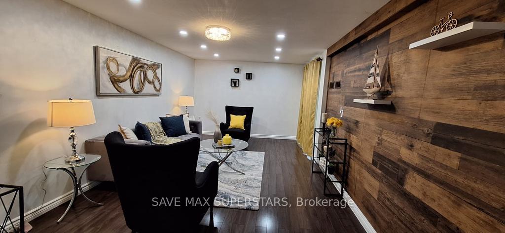 Photo 4 of Unit upper, 305 Nelson Street, Barrie, Grove East — HOMEH