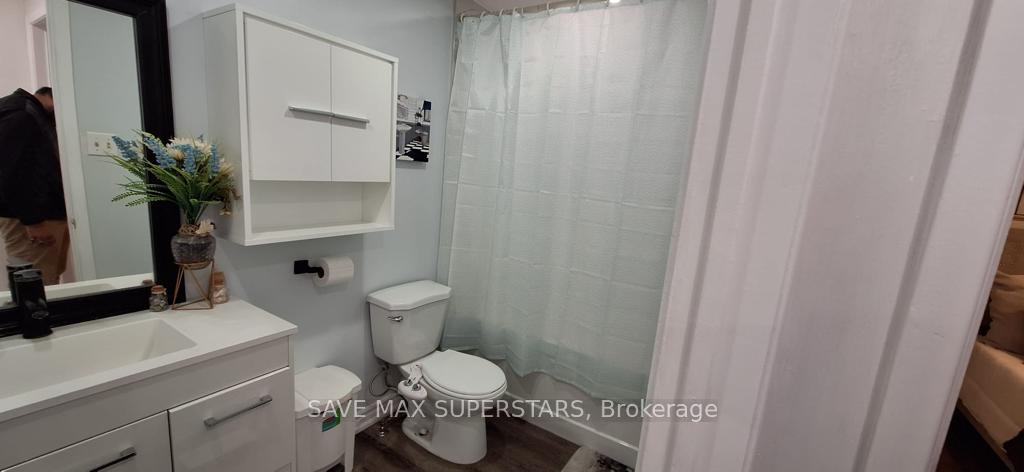 Photo 11 of Unit upper, 305 Nelson Street, Barrie, Grove East — HOMEH