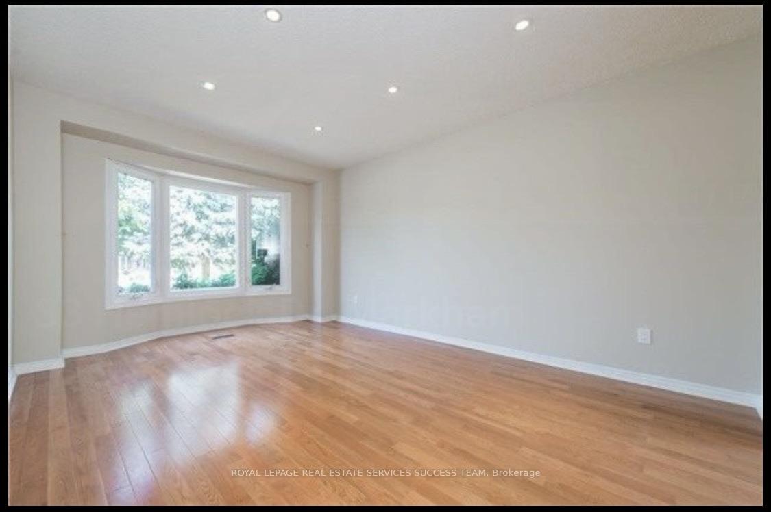 Photo 14 of 33 Hemlock Drive, Markham, Raymerville — HOMEH