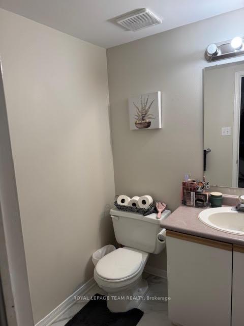 Photo 3 of 20 Spruce Crescent, Arnprior — HOMEH
