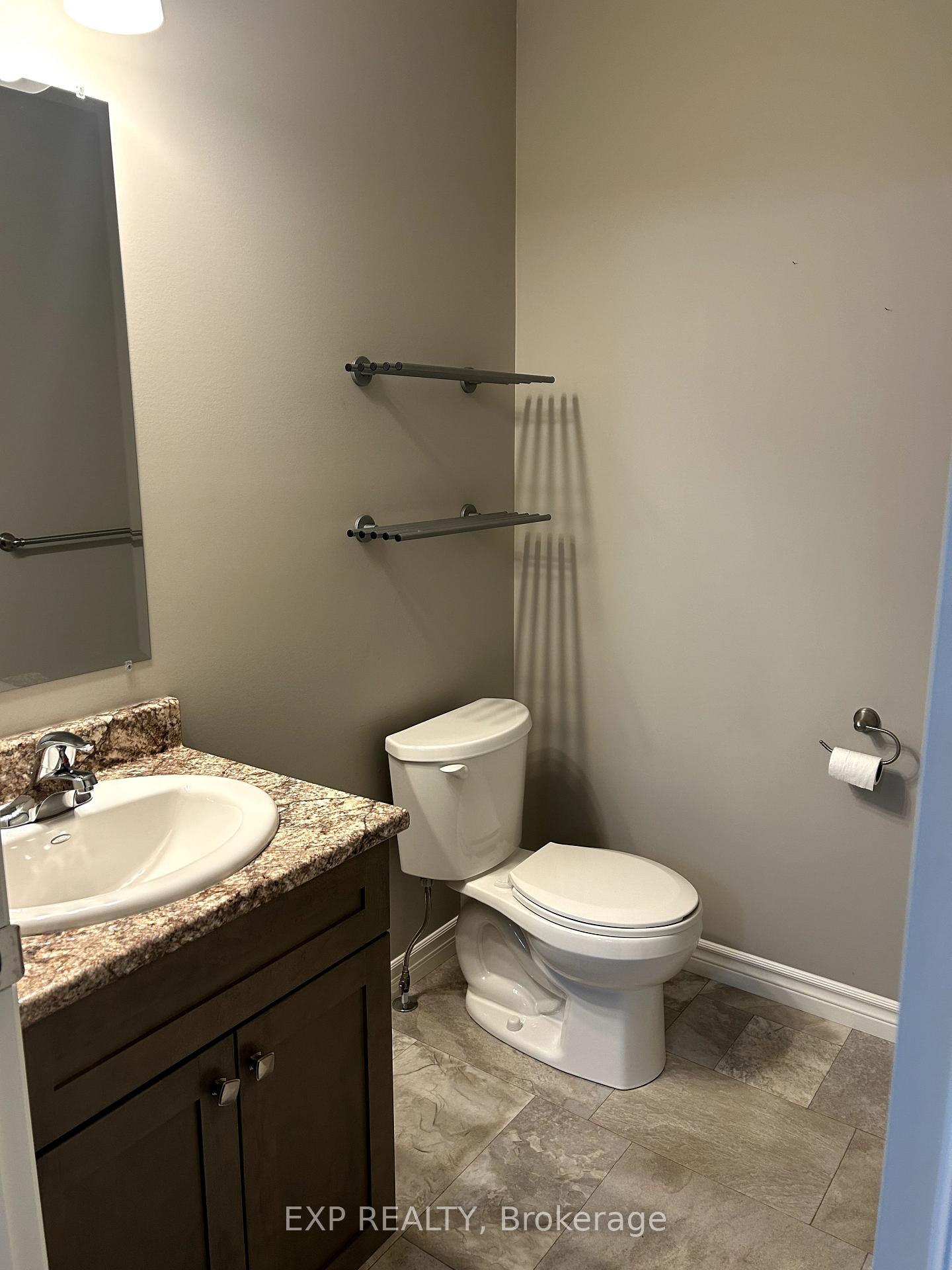 Photo 6 of 23 Glenview Crescent, Belleville, Belleville Ward — HOMEH