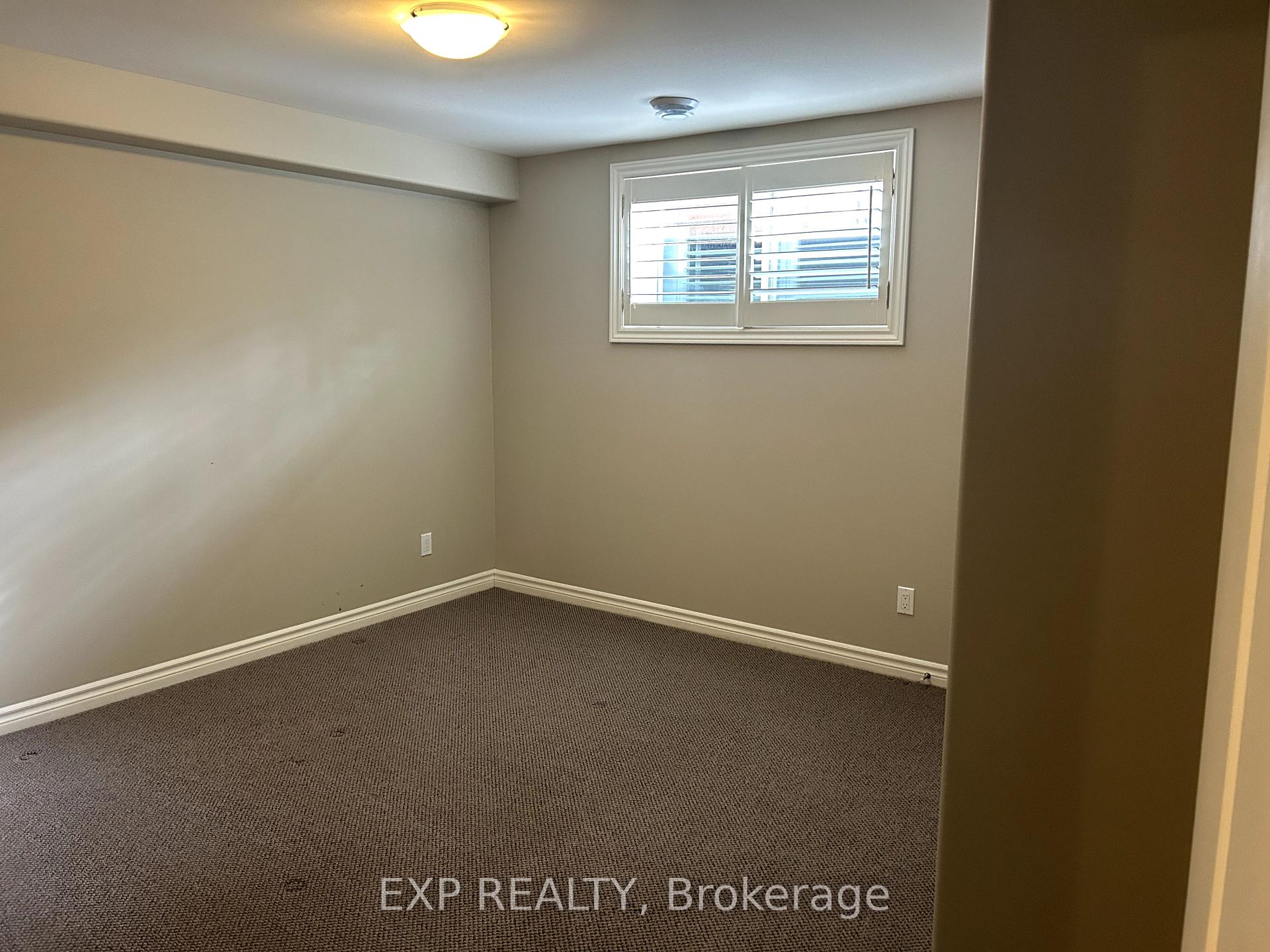 Photo 11 of 23 Glenview Crescent, Belleville, Belleville Ward — HOMEH