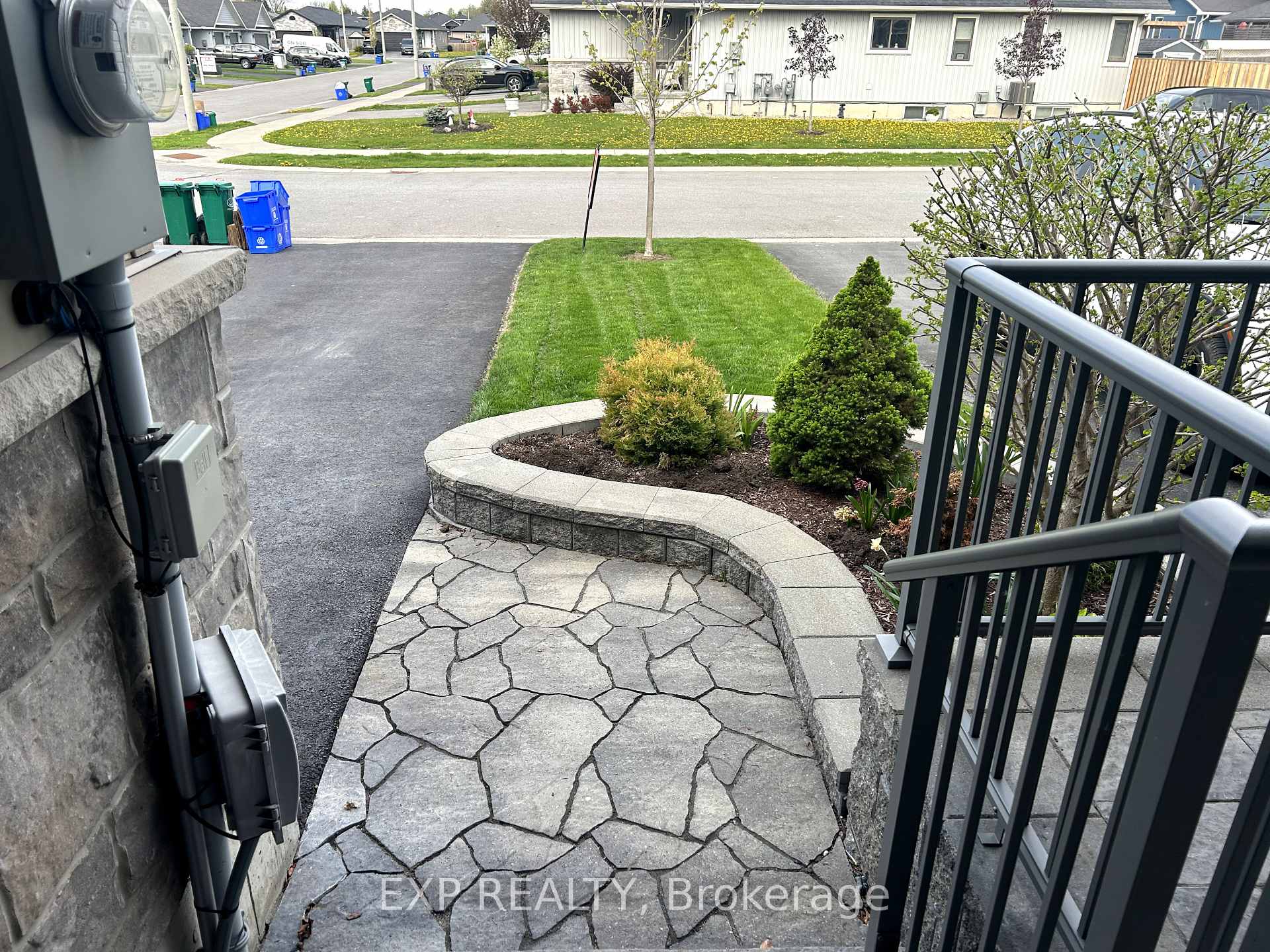 Photo 23 of 23 Glenview Crescent, Belleville, Belleville Ward — HOMEH