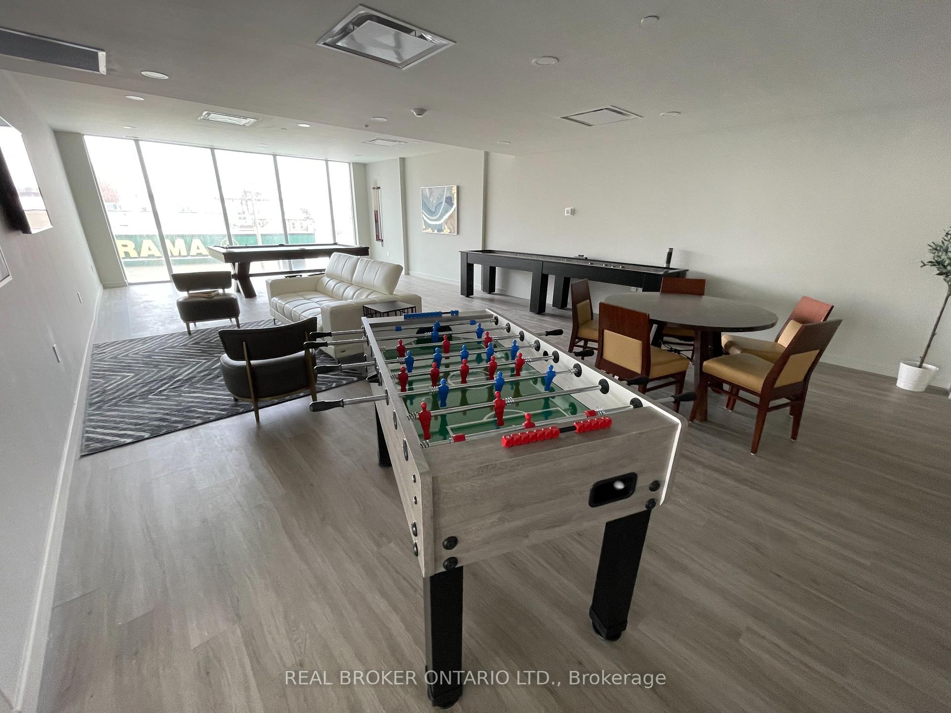 Photo 15 of Unit 1002, 49 Walnut Street S, Hamilton, Corktown — HOMEH