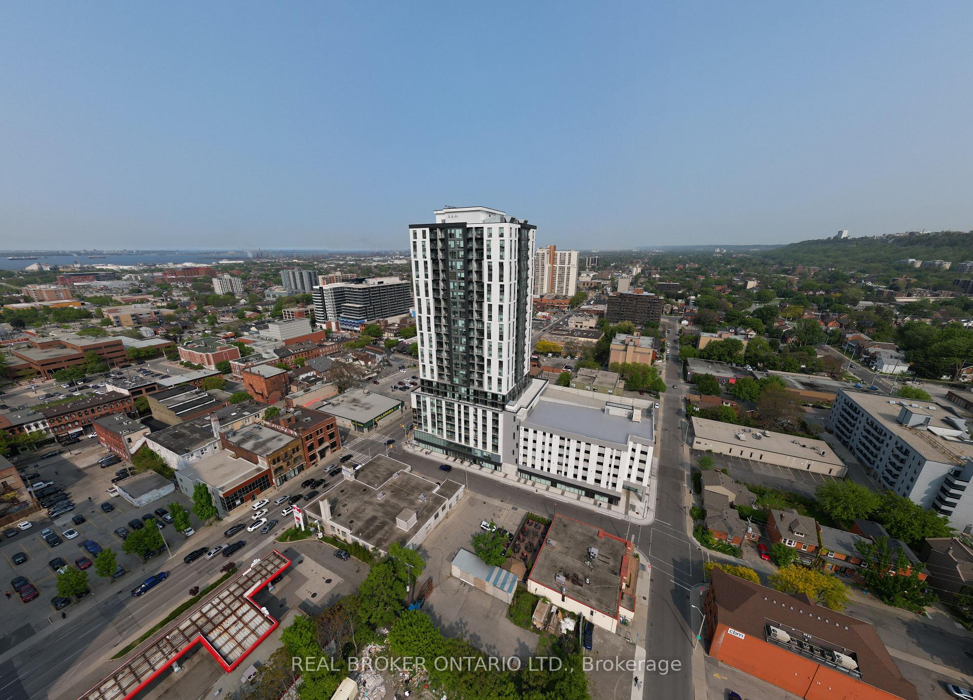 Photo 18 of Unit 1002, 49 Walnut Street S, Hamilton, Corktown — HOMEH