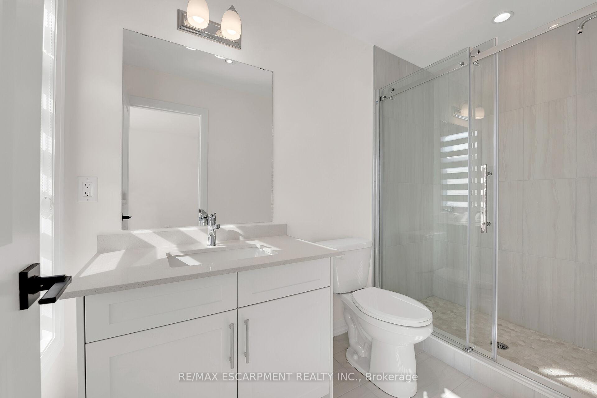 Photo 13 of Unit 201, 4040 Mountain Street, Lincoln, Beamsville — HOMEH
