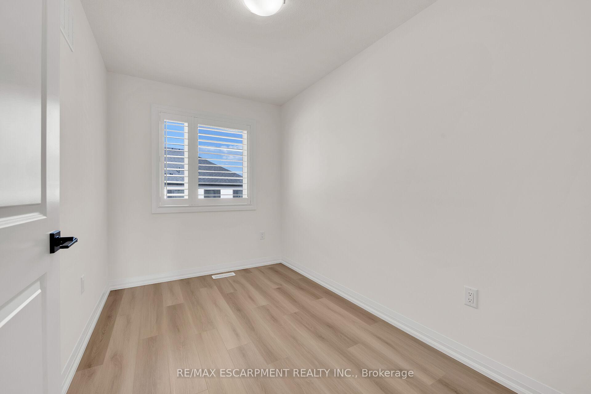 Photo 24 of Unit 201, 4040 Mountain Street, Lincoln, Beamsville — HOMEH