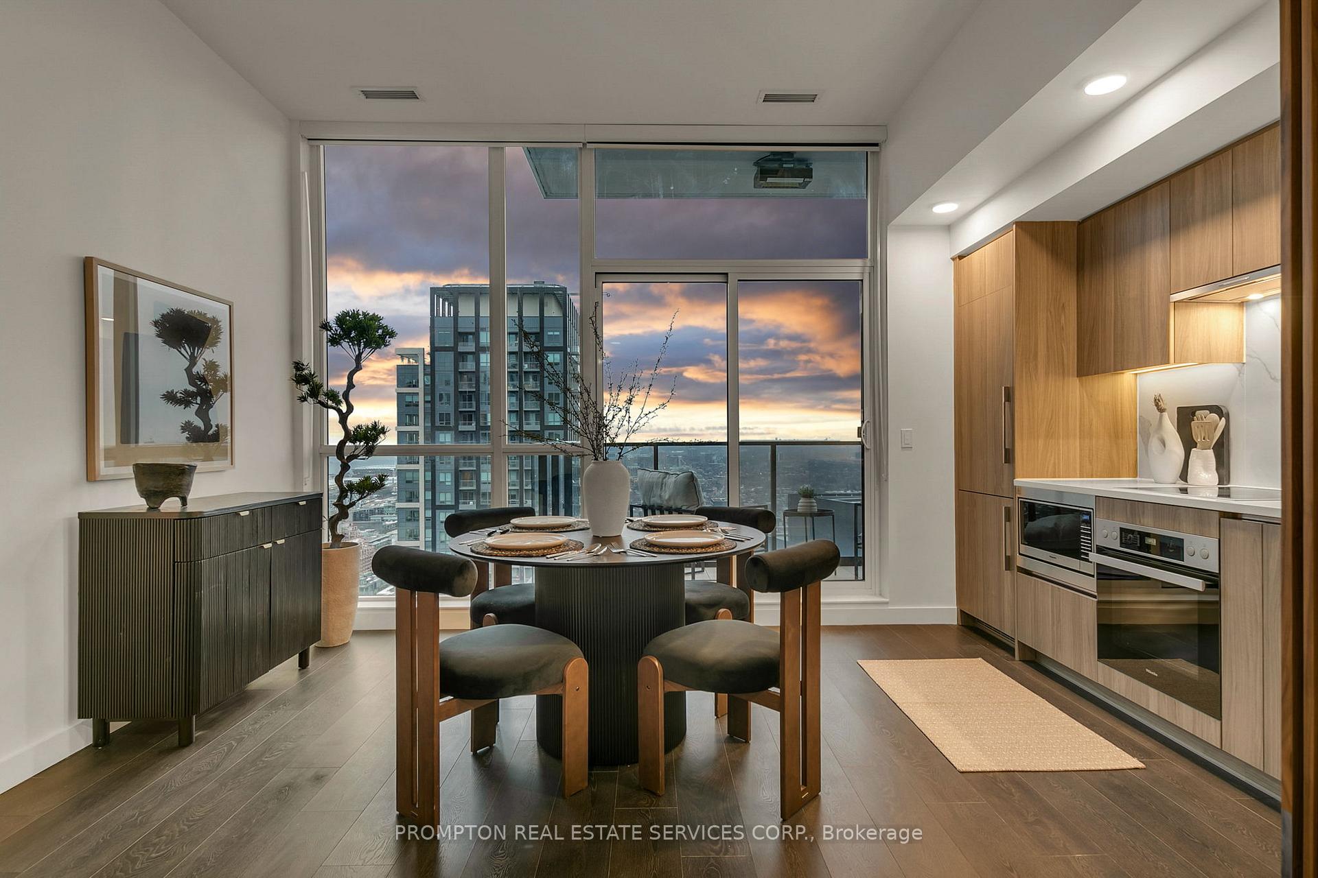 Photo 3 of Unit PH 5110, 38 Widmer Street, Toronto, Waterfront Communities — HOMEH