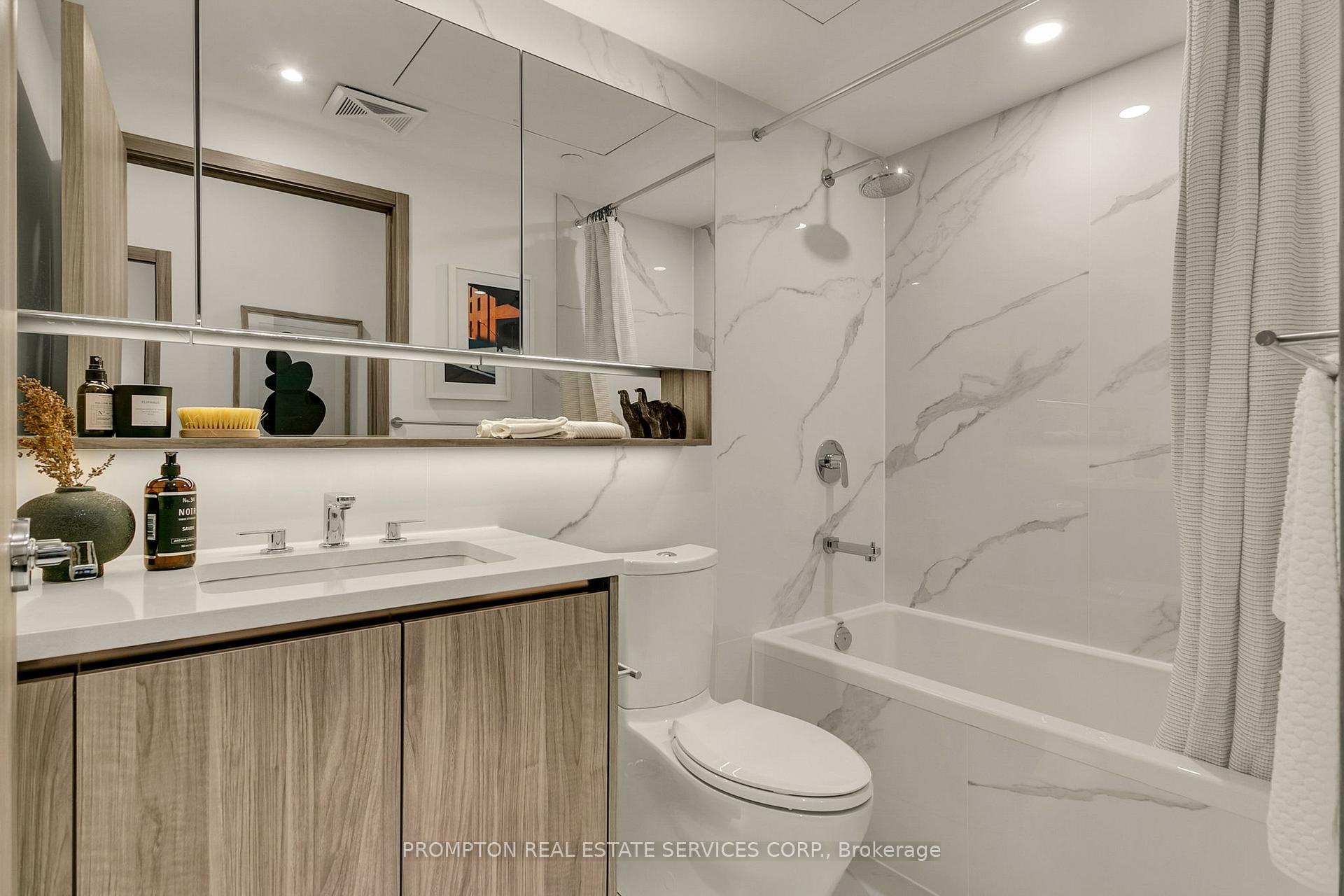 Photo 10 of Unit PH 5110, 38 Widmer Street, Toronto, Waterfront Communities — HOMEH